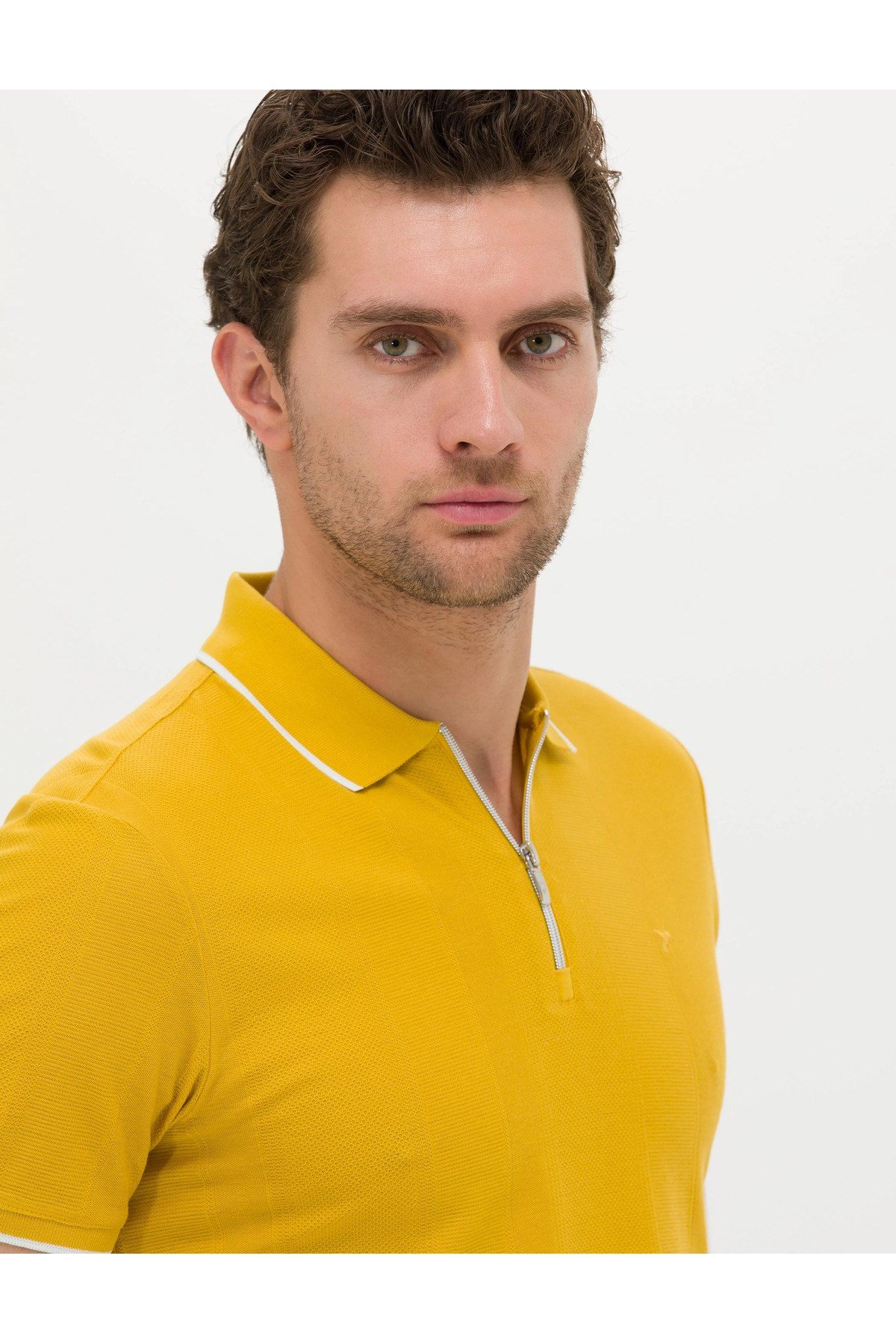 Safran Slim Fit T-Shirt G051SZ011.000.1592498.VR043