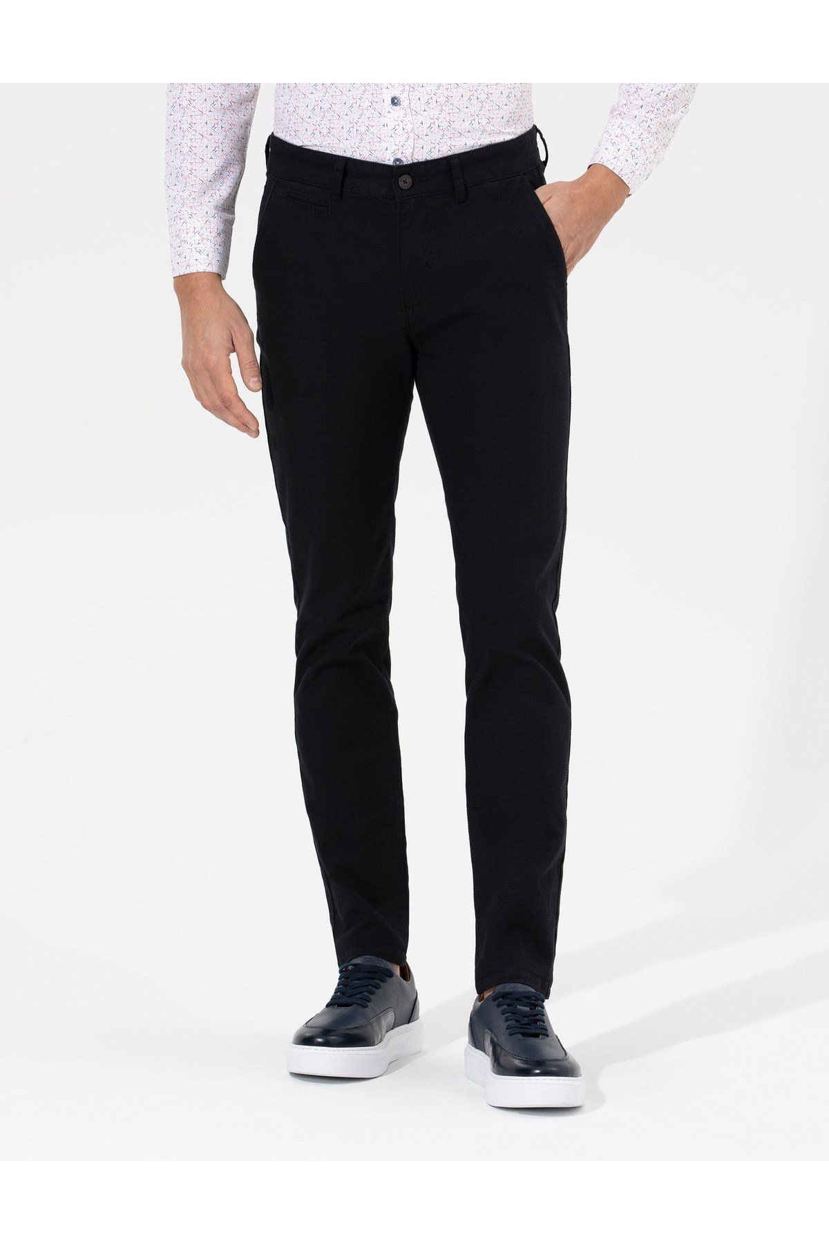 Siyah Slim Fit Kanvas Pantolon 50265904-VR046