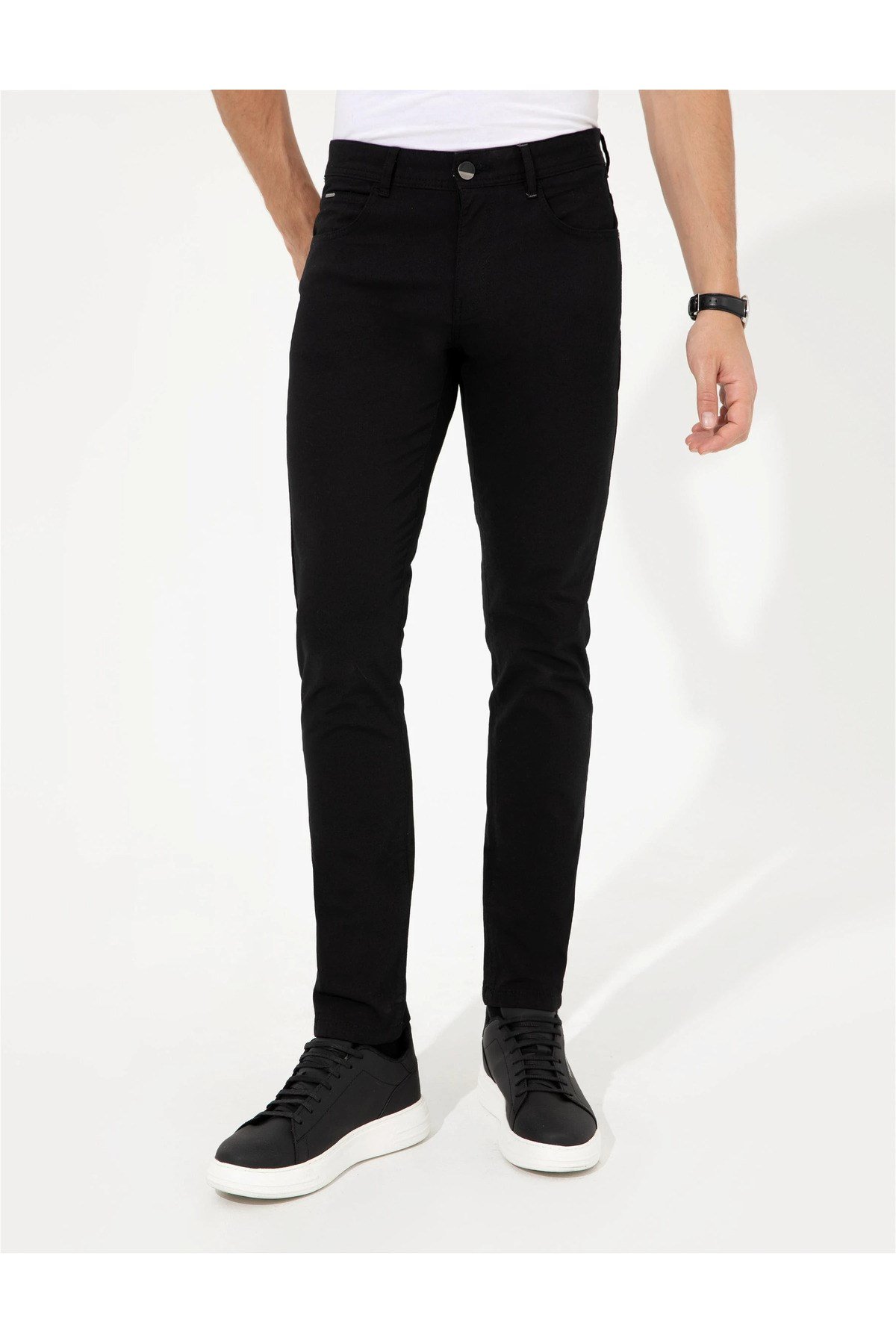 Siyah Slim Fit Kanvas Pantolon G021SZ078.000.1414330.VR033