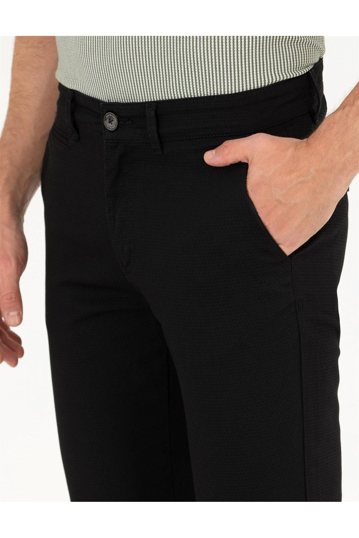 Siyah Slim Fit Kanvas Pantolon G021SZ078.000.1414313.VR046