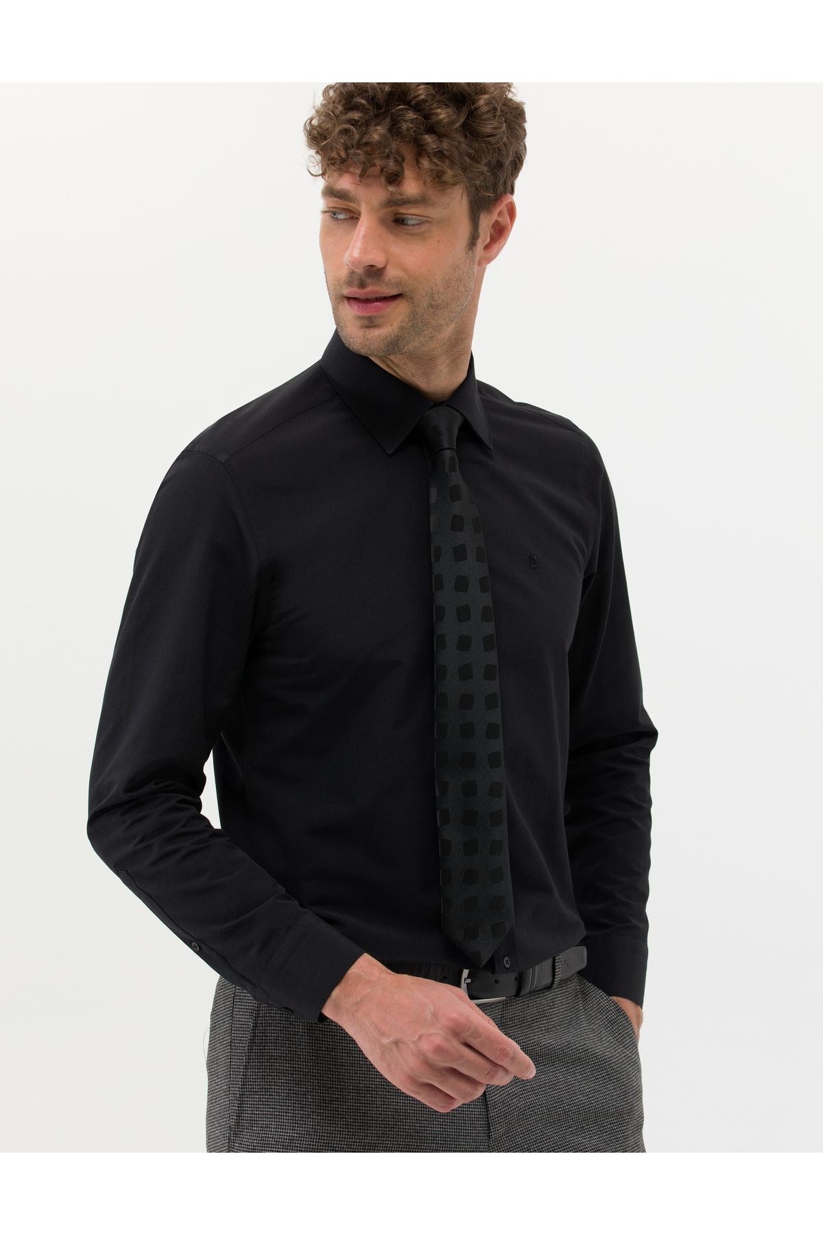 Slim Fit Uzun Kollu Basic Erkek Gömlek