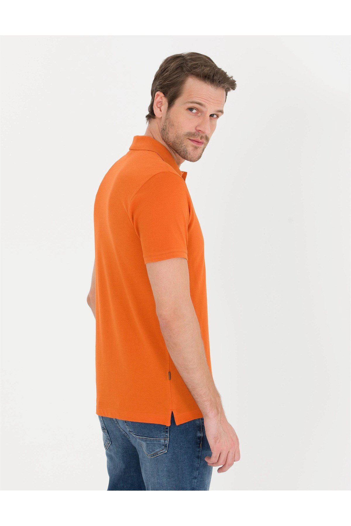 Turuncu Slim Fit Polo Yaka Basic Tişört G021SZ011.000.1567279.VR191