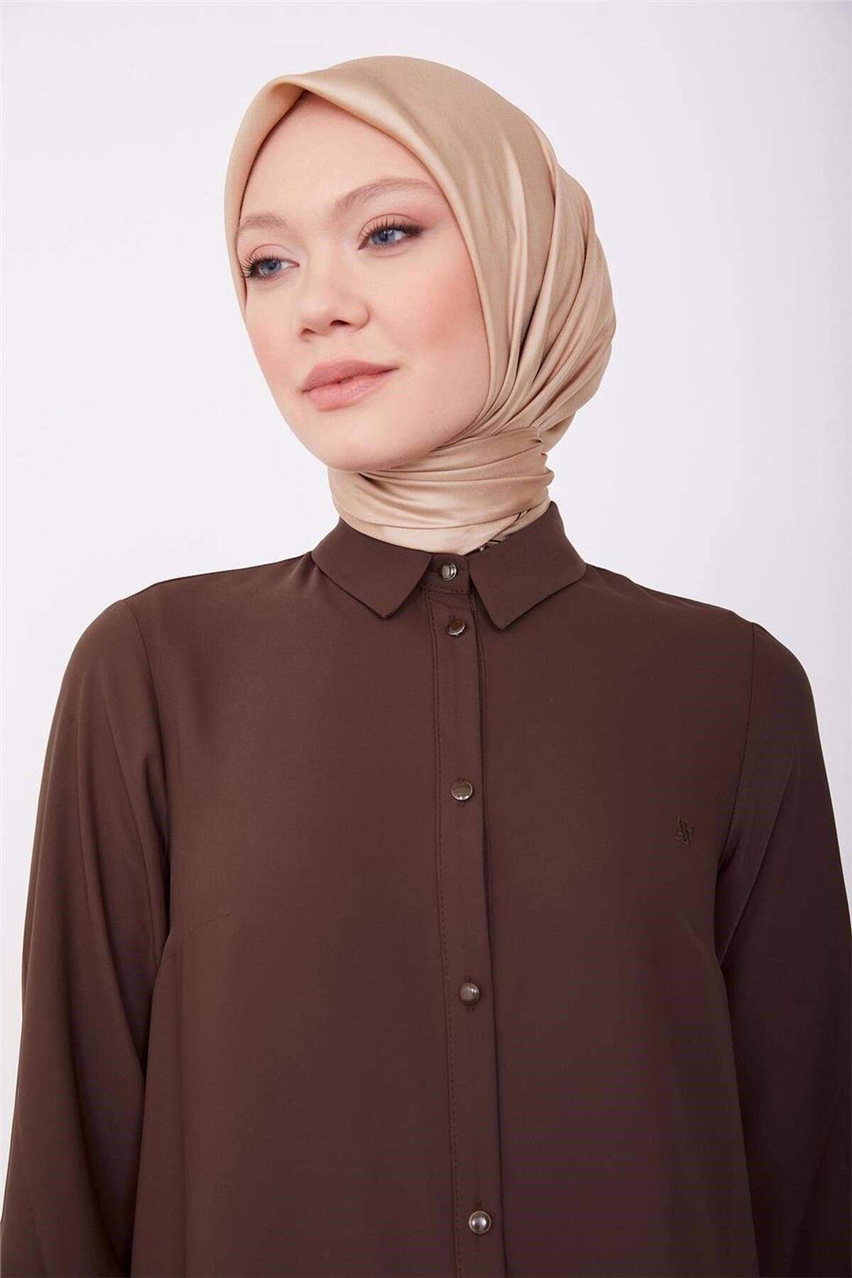 Uzun Kollu Logolu Tunik 23kh411 Acı Kahve