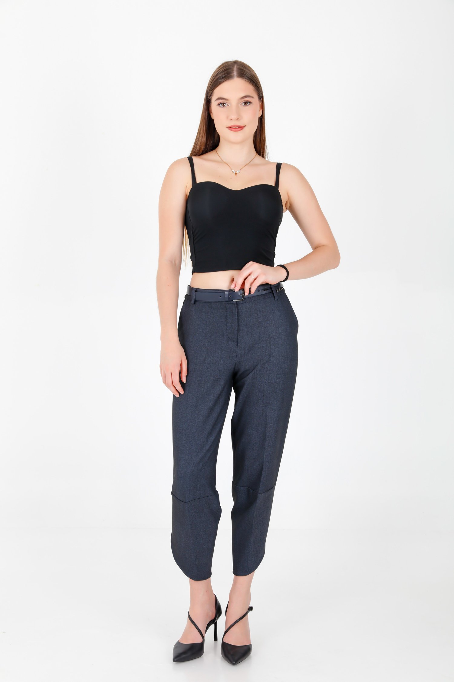 Aksesuarlı Paça Detaylı Denim Görünüm Kumaş Pantolon Lacivert