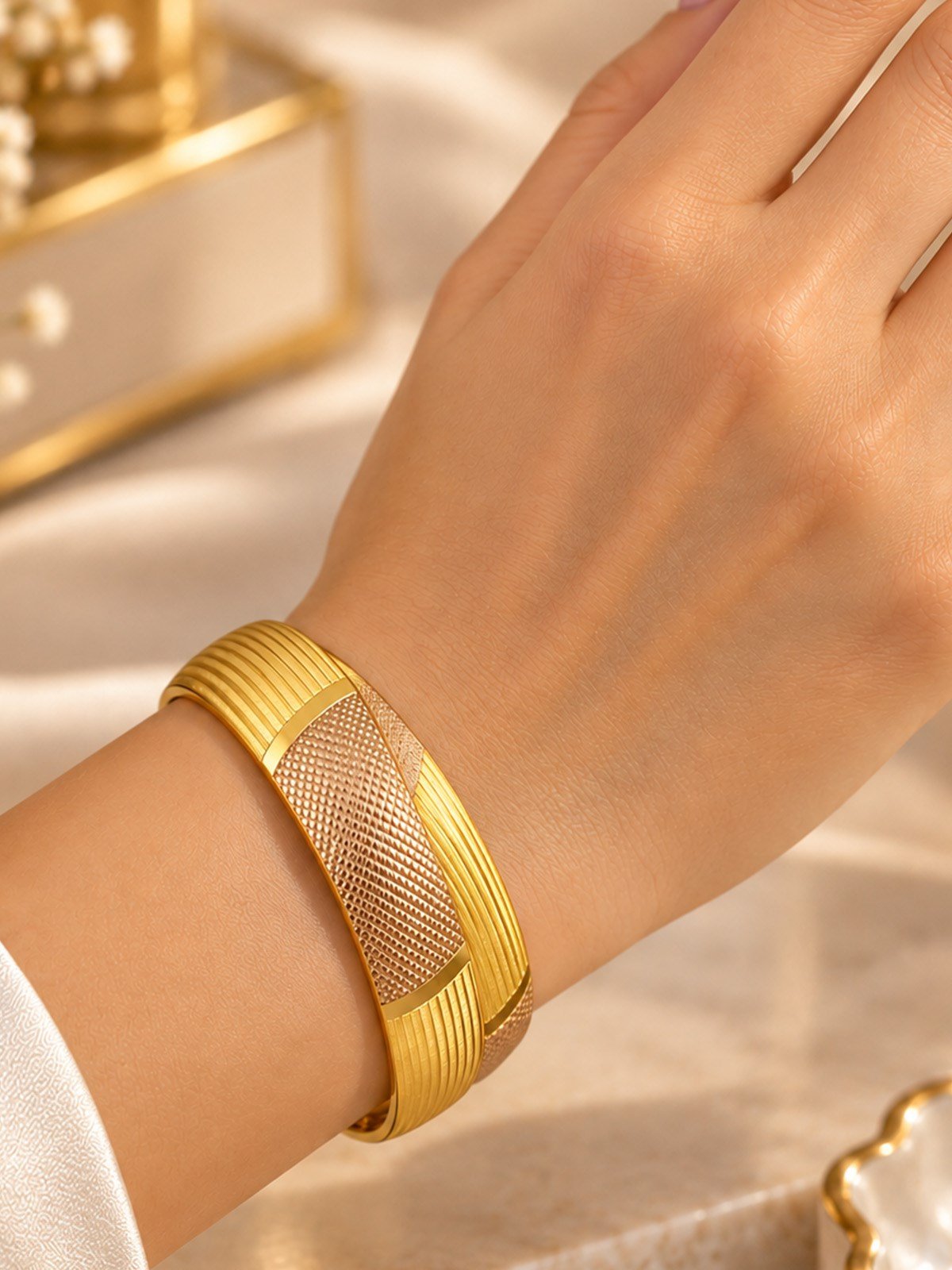 22 Ayar Altın Modern Çift Renk Bilezik