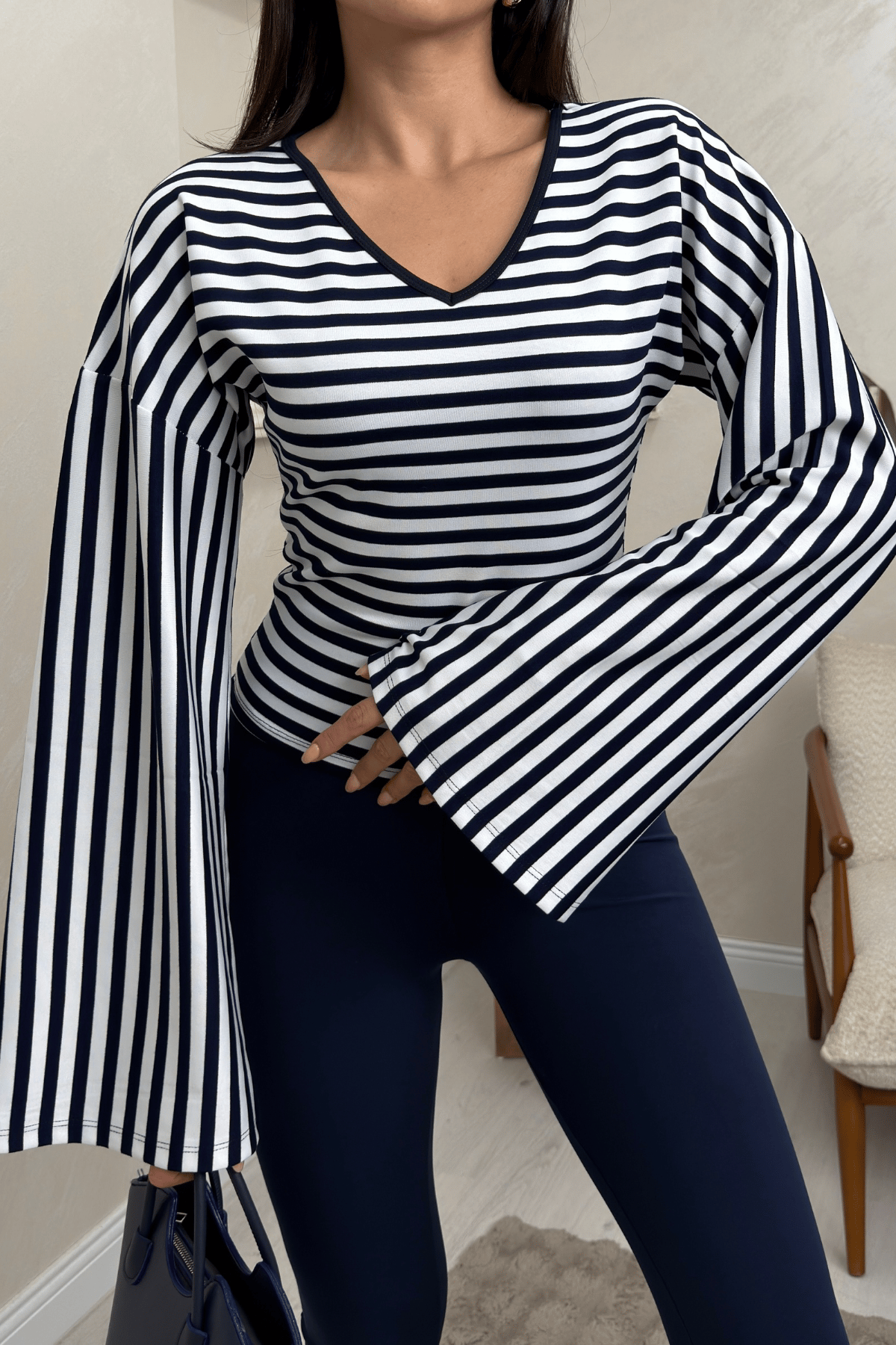 Anora Lacivert Renkli Yarasa Kol Kadın Bluz | miraylawear