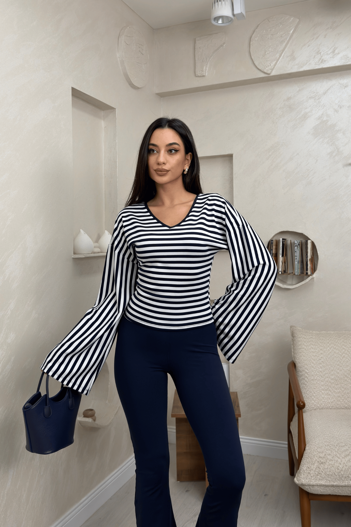 Anora Lacivert Renkli Yarasa Kol Kadın Bluz | miraylawear