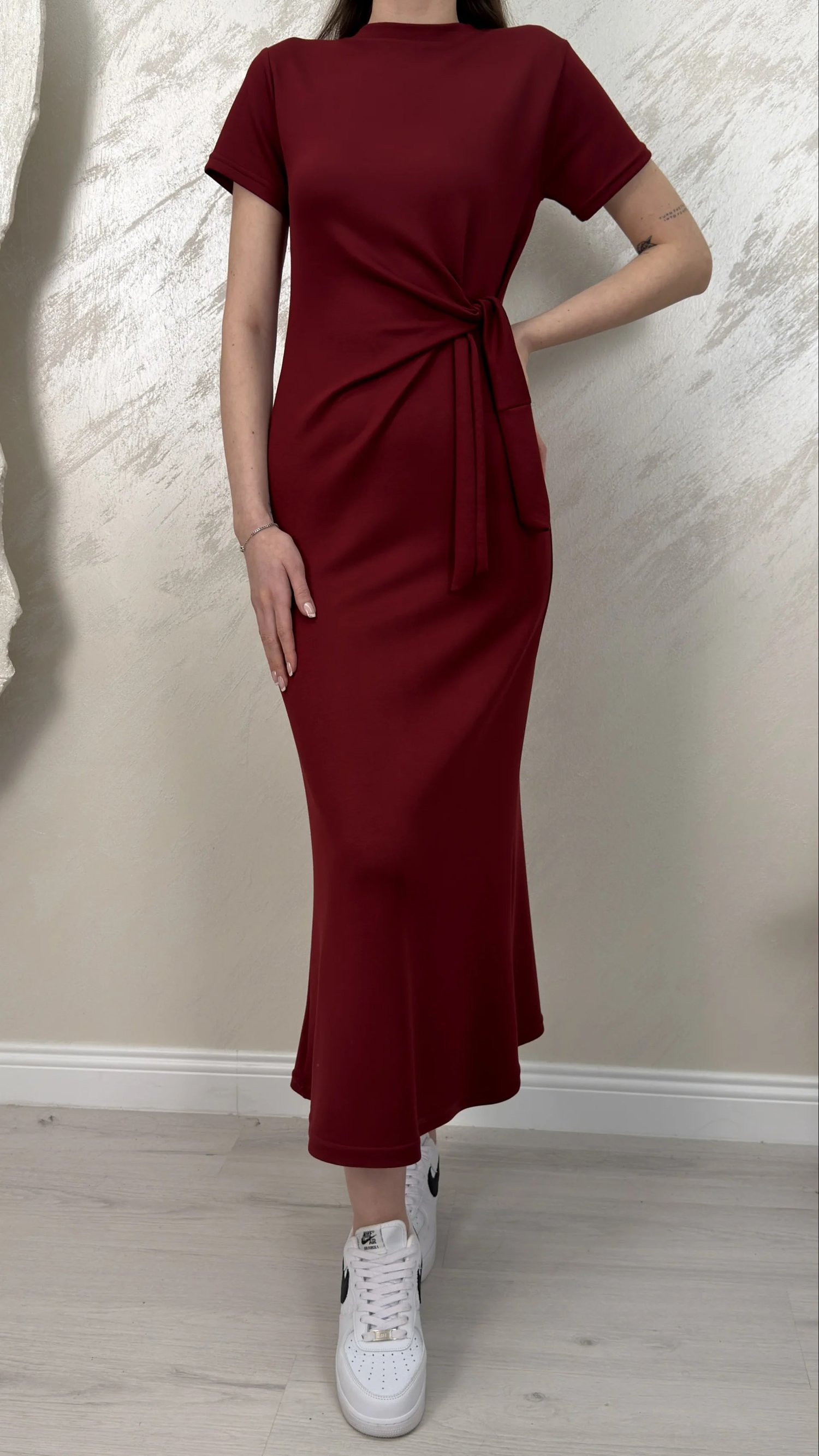 BELİ BAĞLAMALI MODAL KUMAŞ ELBİSE- BORDO