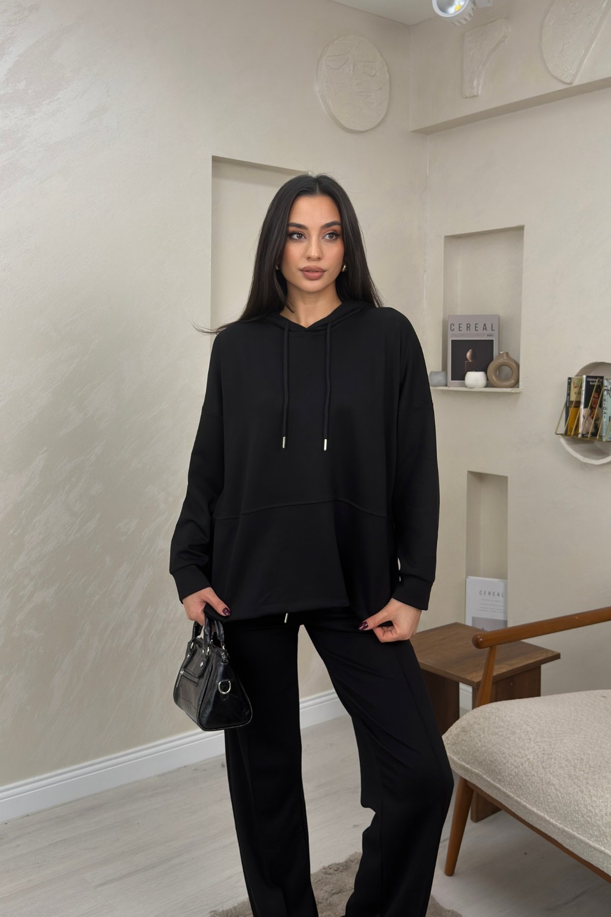 Lilith Siyah Renkli Kapusonlu Genis Paca Kadin Esofman Takimi | miraylawear