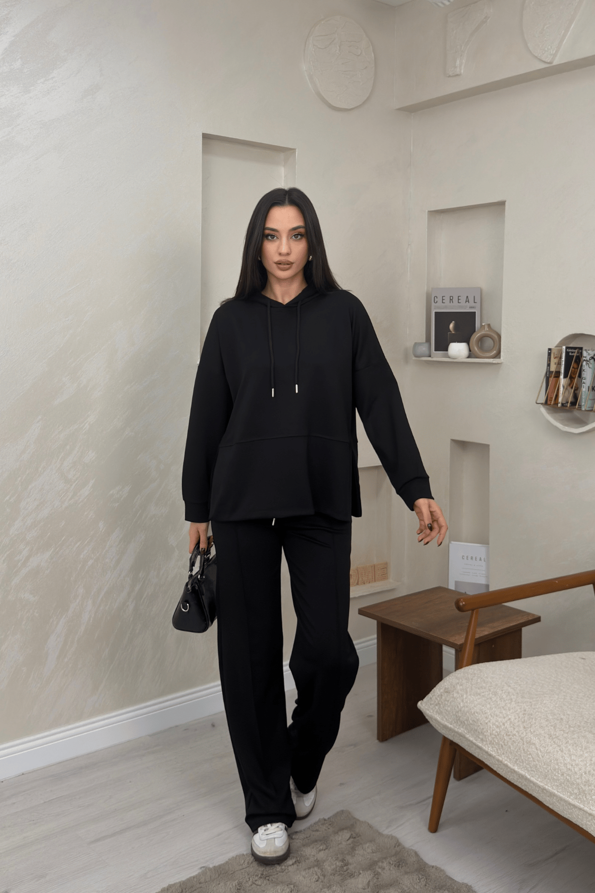 Lilith Siyah Renkli Kapusonlu Genis Paca Kadin Esofman Takimi | miraylawear