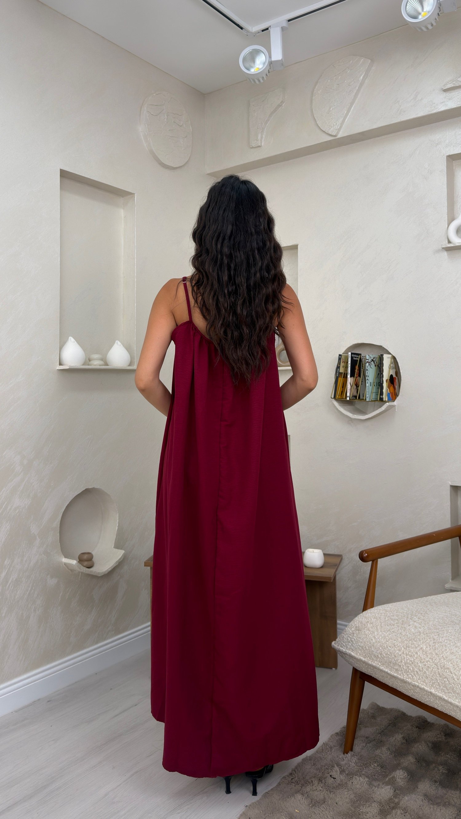 LUNA BORDO RENKLİ ASKILI SALAS KADIN MAXİ ELBİSE