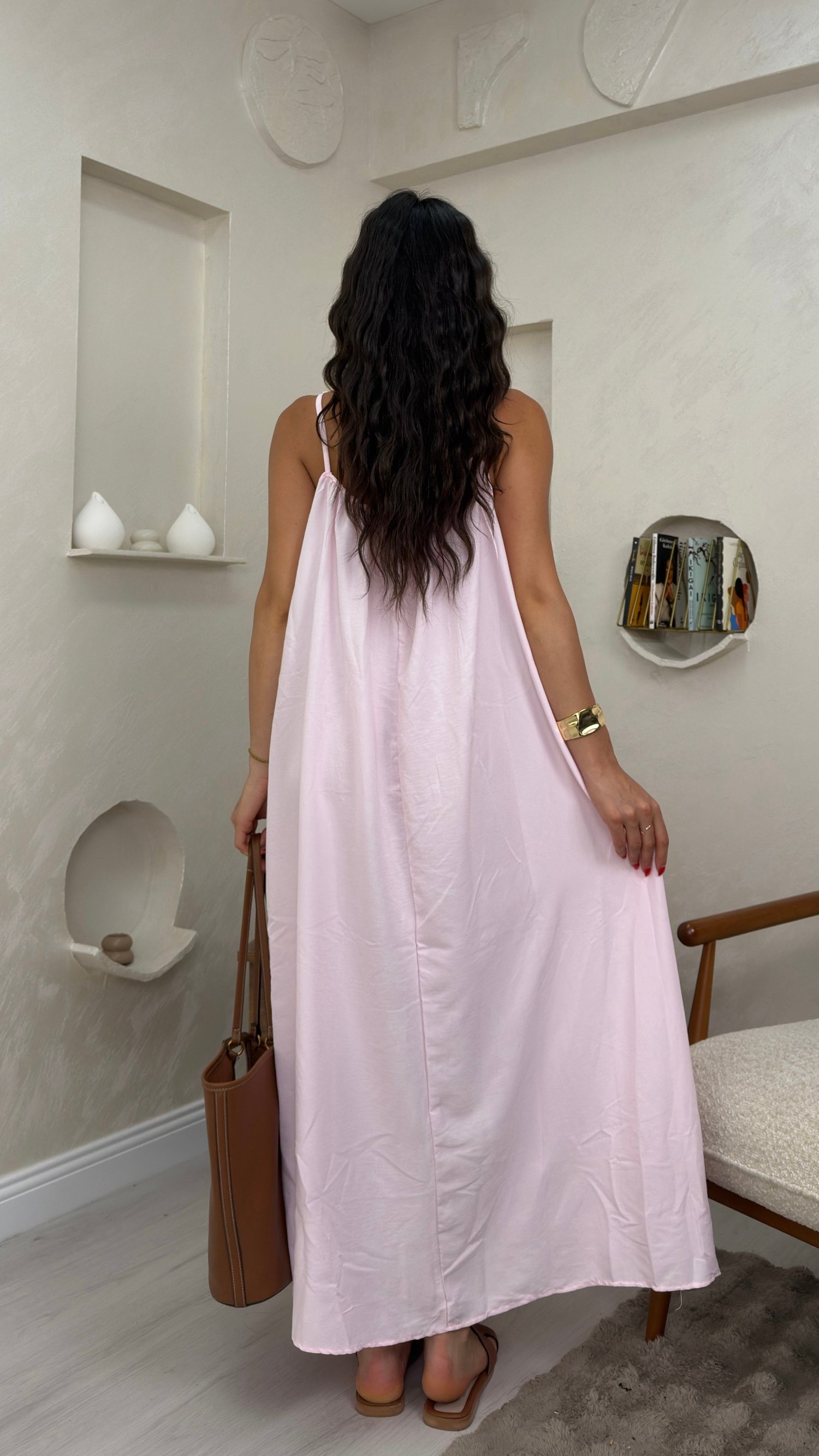LUNA PEMBE RENKLİ ASKILI SALAS KADIN MAXİ ELBİSE