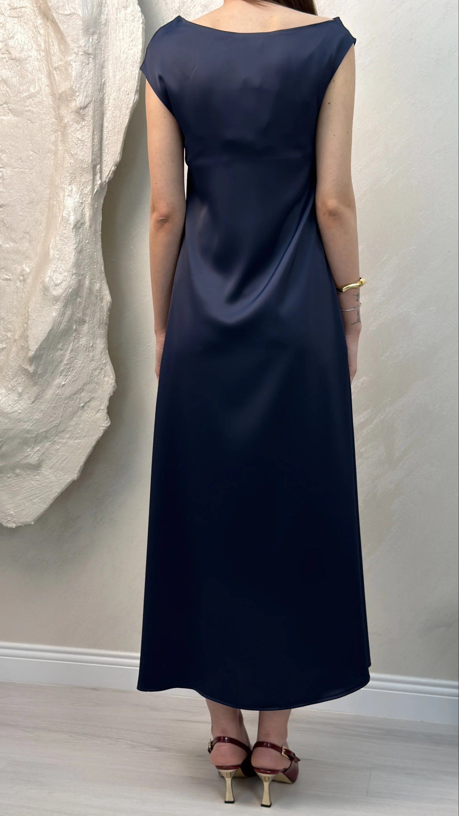 SATEN MAXİ ELBİSE- LACİVERT