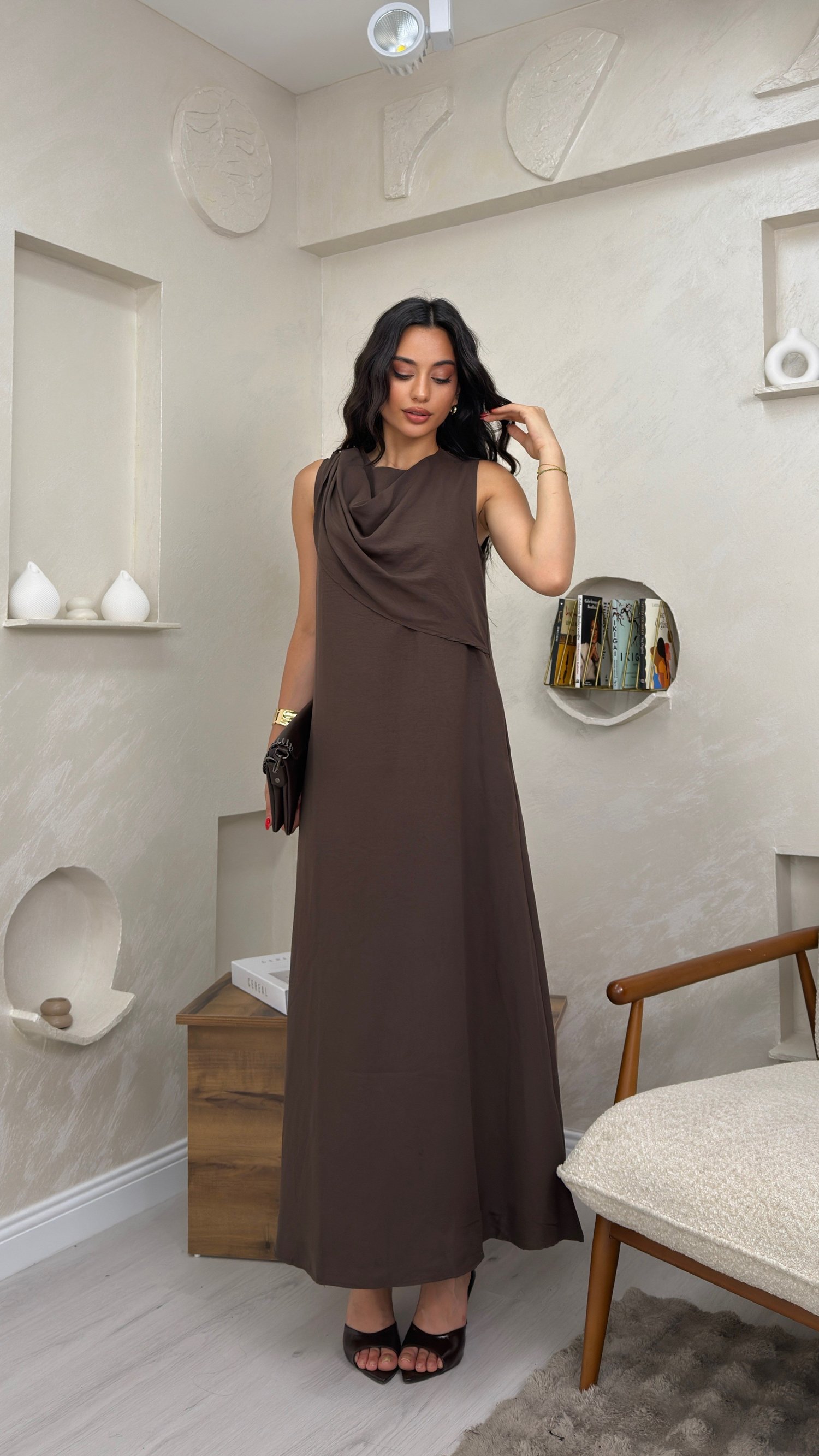 WENDY KAHVE RENKLİ ŞAL DETAYLI KADIN MAXİ ELBİSE