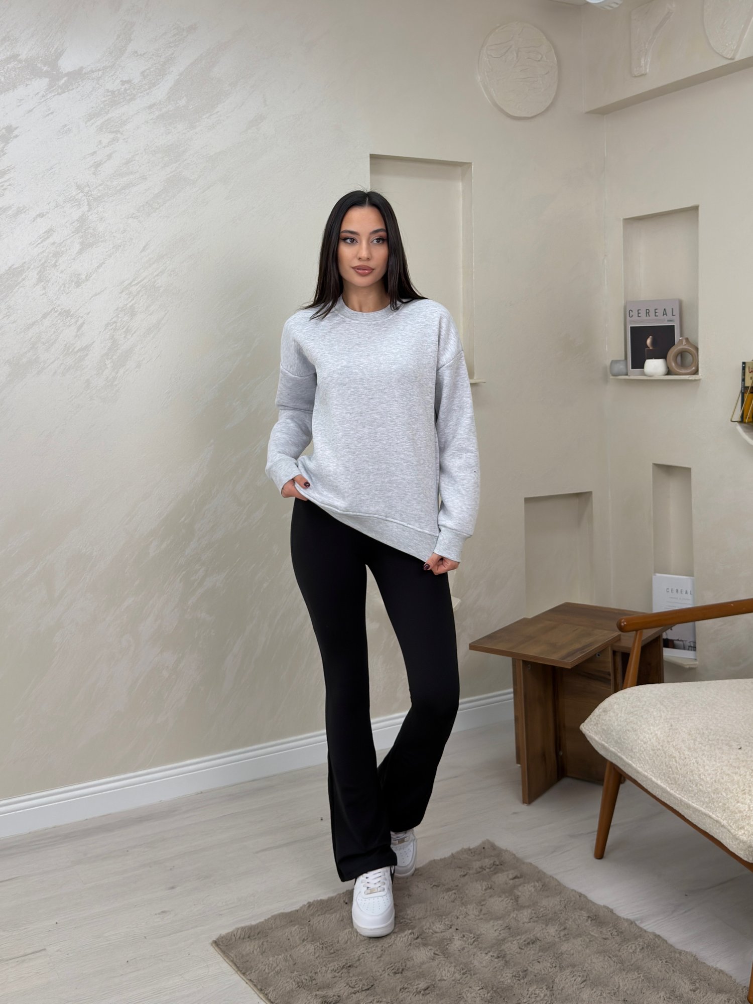 Willow Gri Renkli Yuvarlak Yaka Kadın Sweatshirt | miraylawear