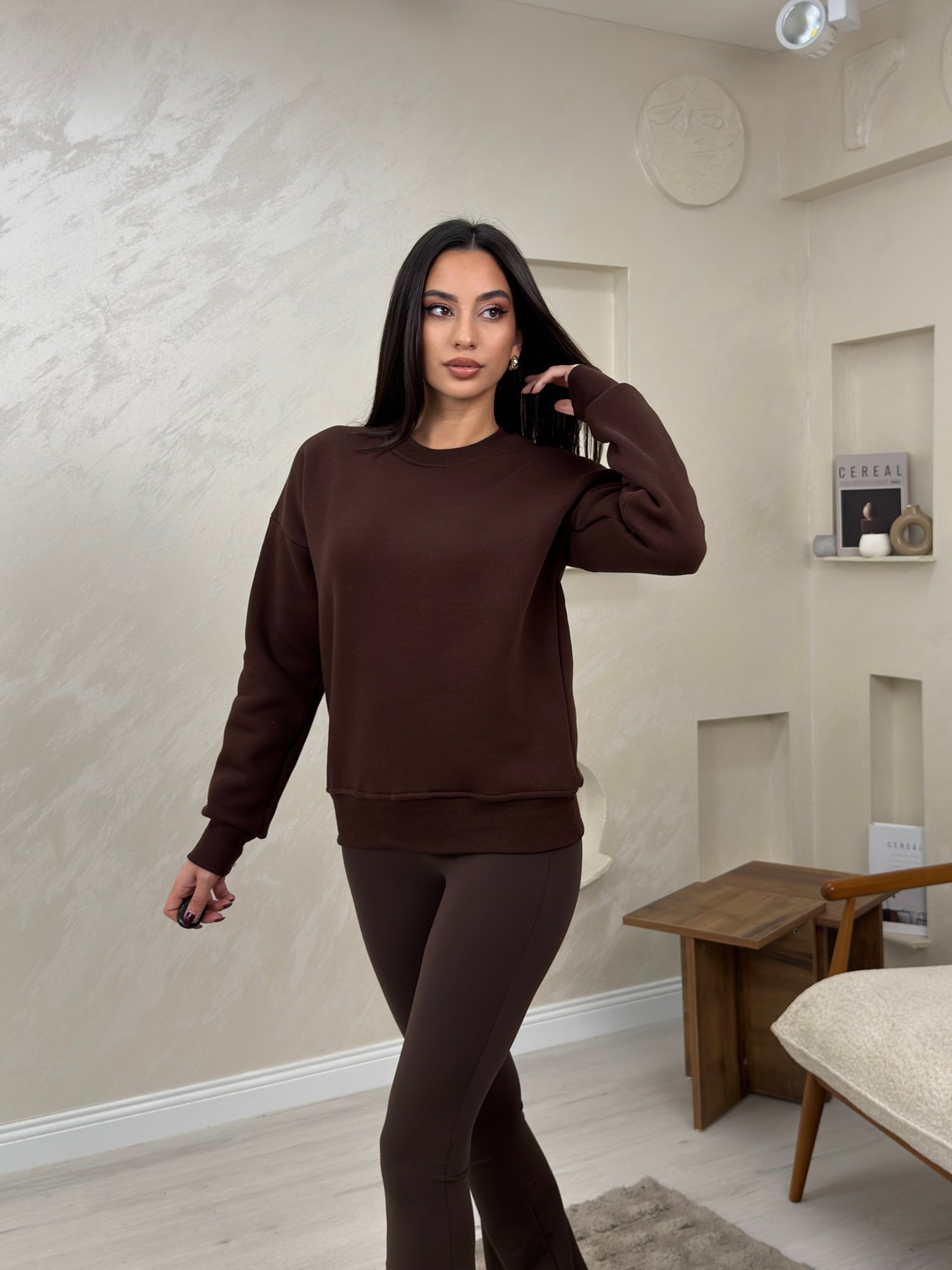 Willow Kahve Renkli Yuvarlak Yaka Kadın Sweatshirt | miraylawear