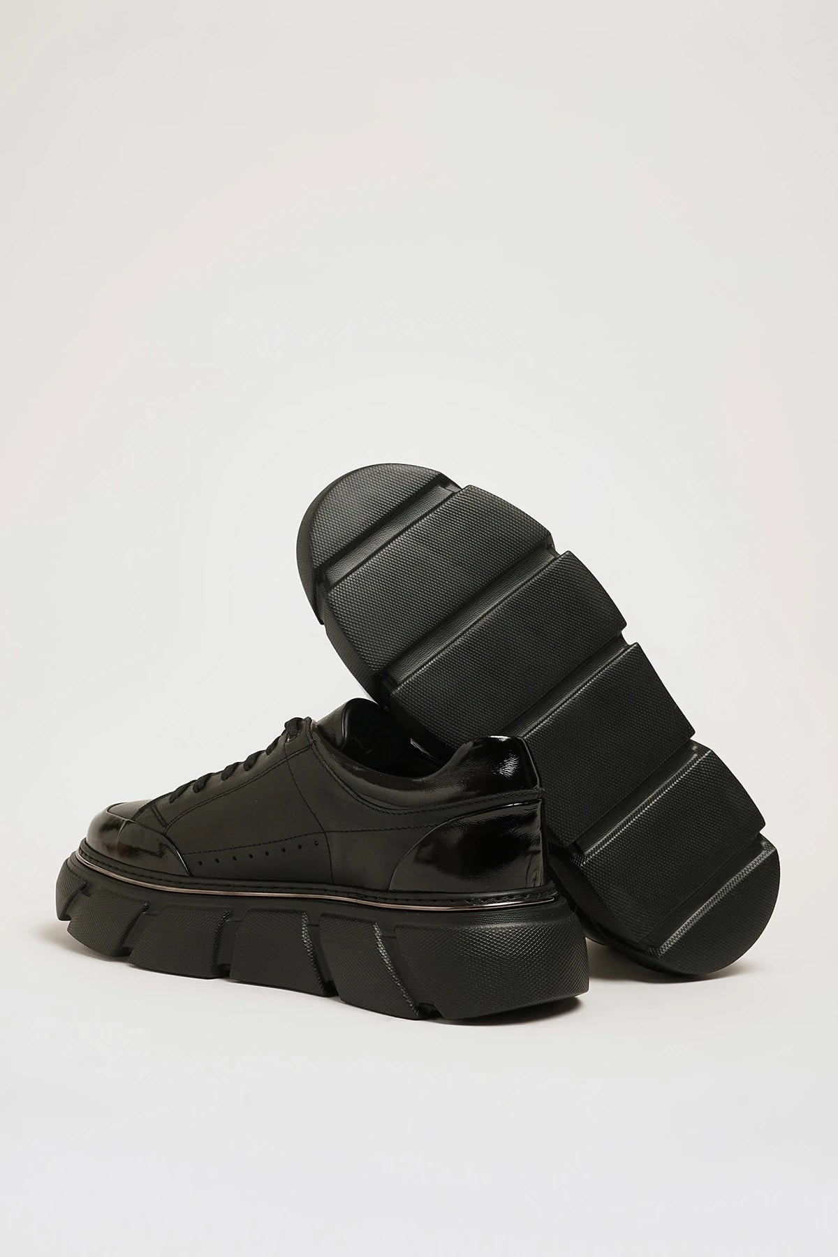 Alfred Model Hakiki Natural Deri İthal Taban Sneaker Ayakkabı - SİYAH