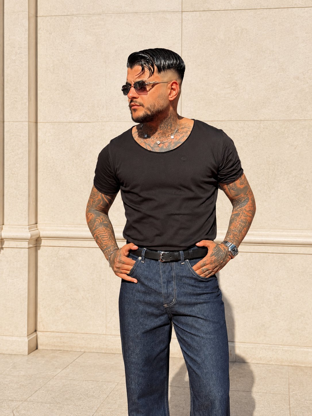 Erkek Siyah Geniş Bisiklet Yaka Slim Fit Basic Tişört