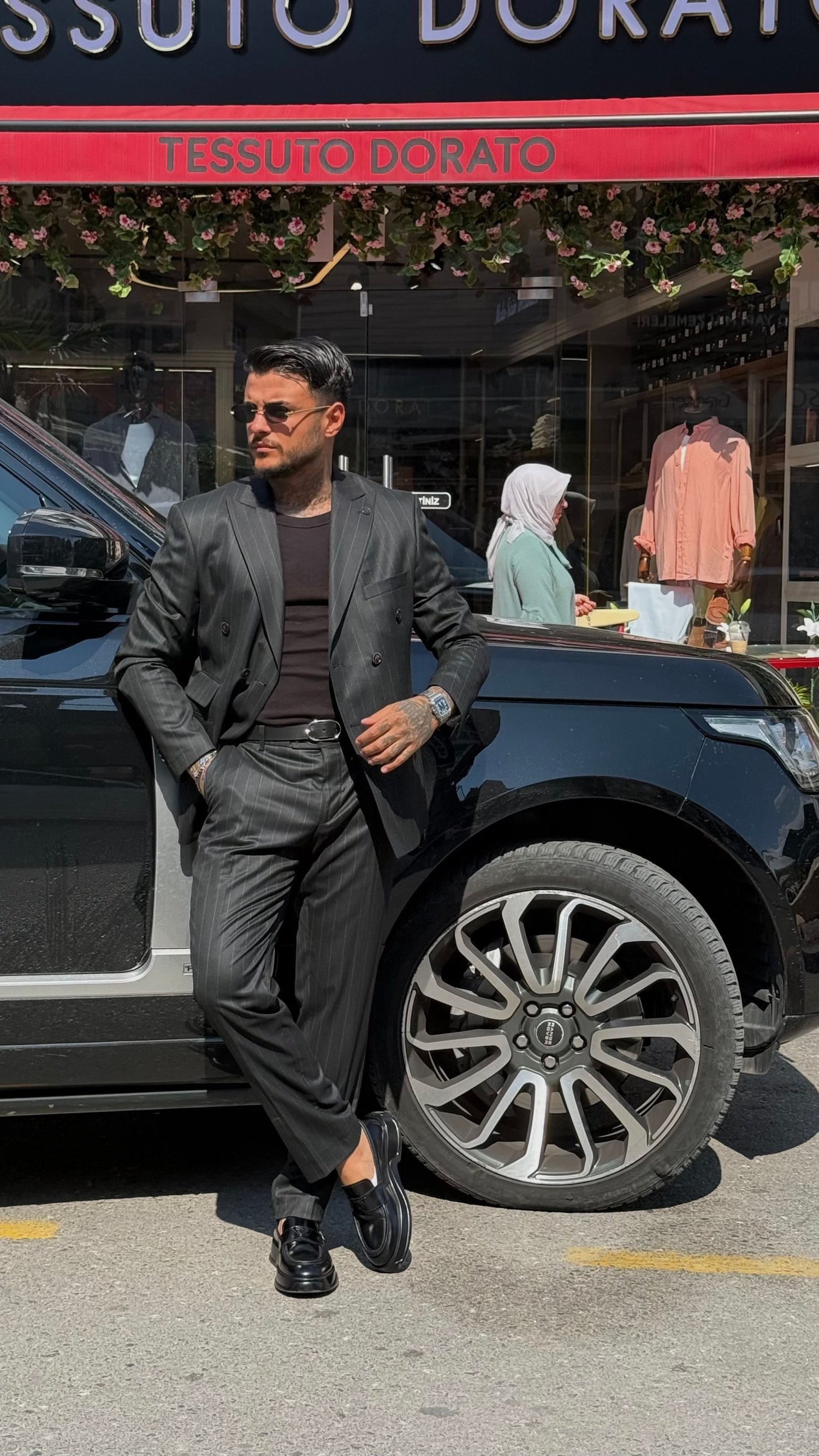 Erkek Siyah İnce Çizgili Kruvaze Ceket Pantolon Takım Elbise