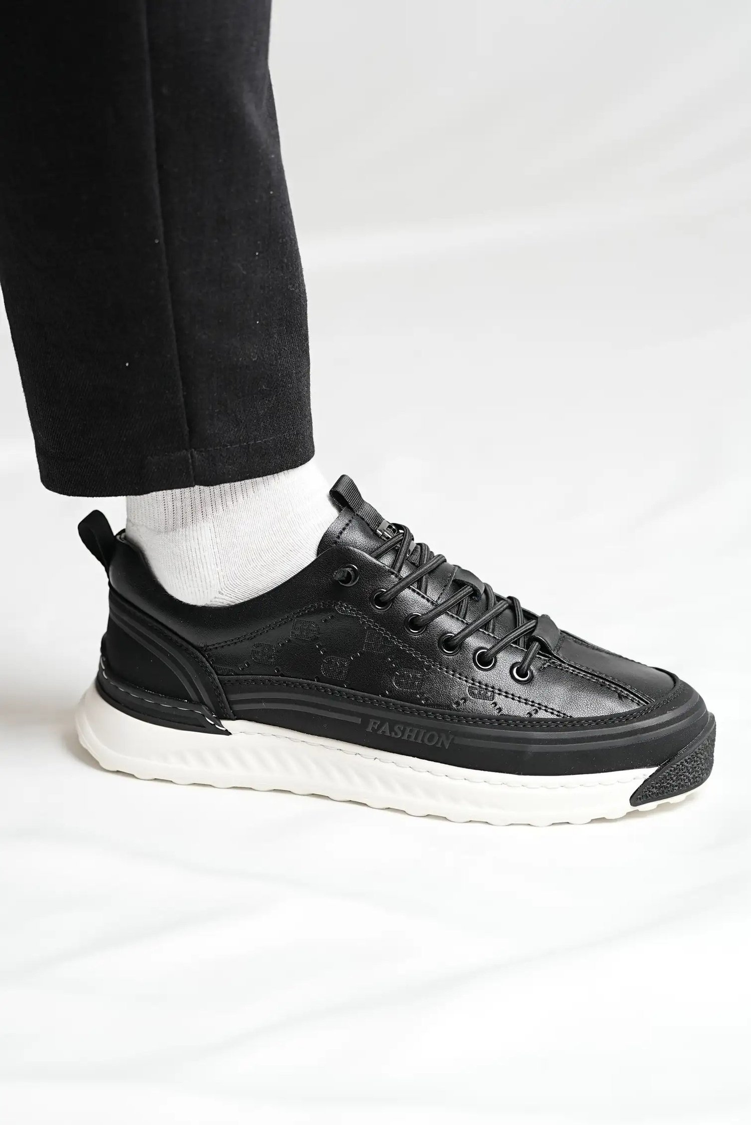 Felicity Model Kombinasyonlu Deri İthal Taban Sneaker Ayakkabı - SİYAH