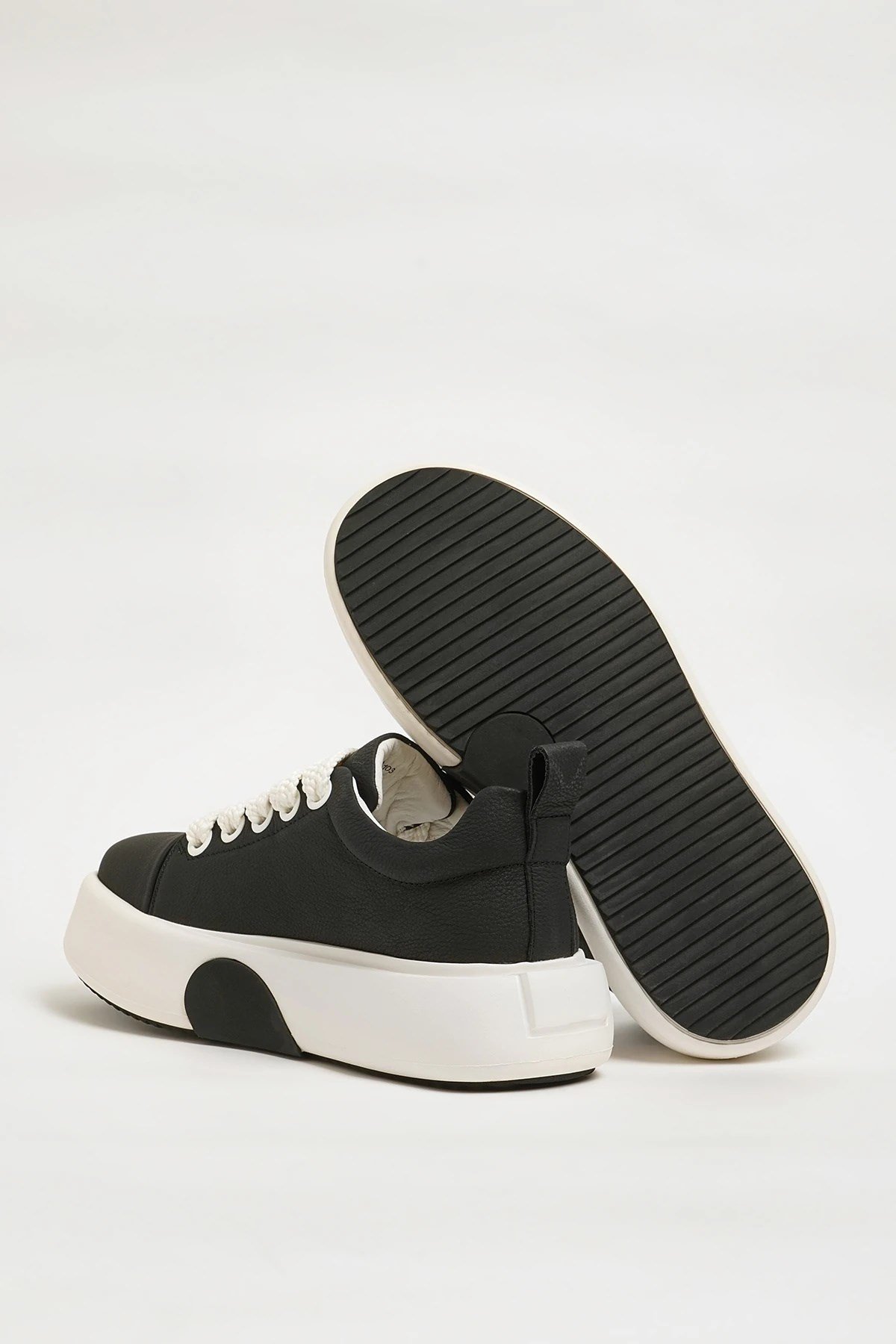 Night Model Hakiki Natural Deri İthal Taban Sneaker Ayakkabı - SİYAH
