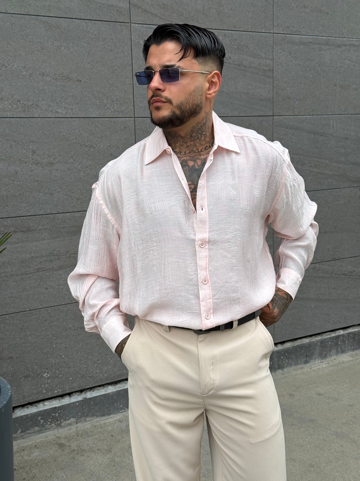 ÖZEL TASARIM DESENLİ GÖMLEK VE ESPANYOL PAÇA PANTALON ALT ÜST TAKIM