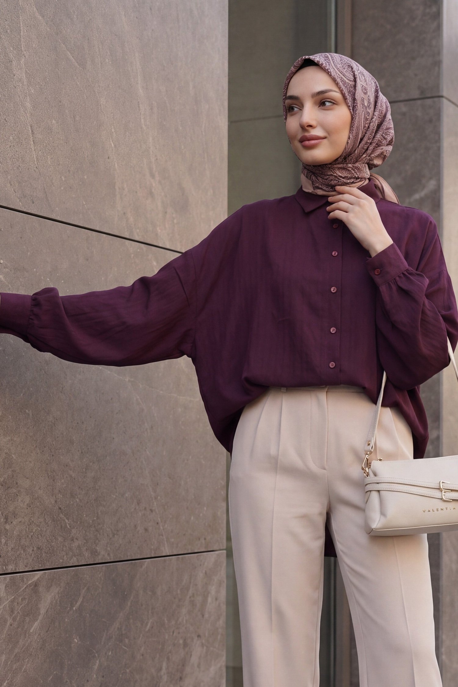Arkası Uzun Oval Kesim Düğmeli Oversize Gömlek -Mürdüm