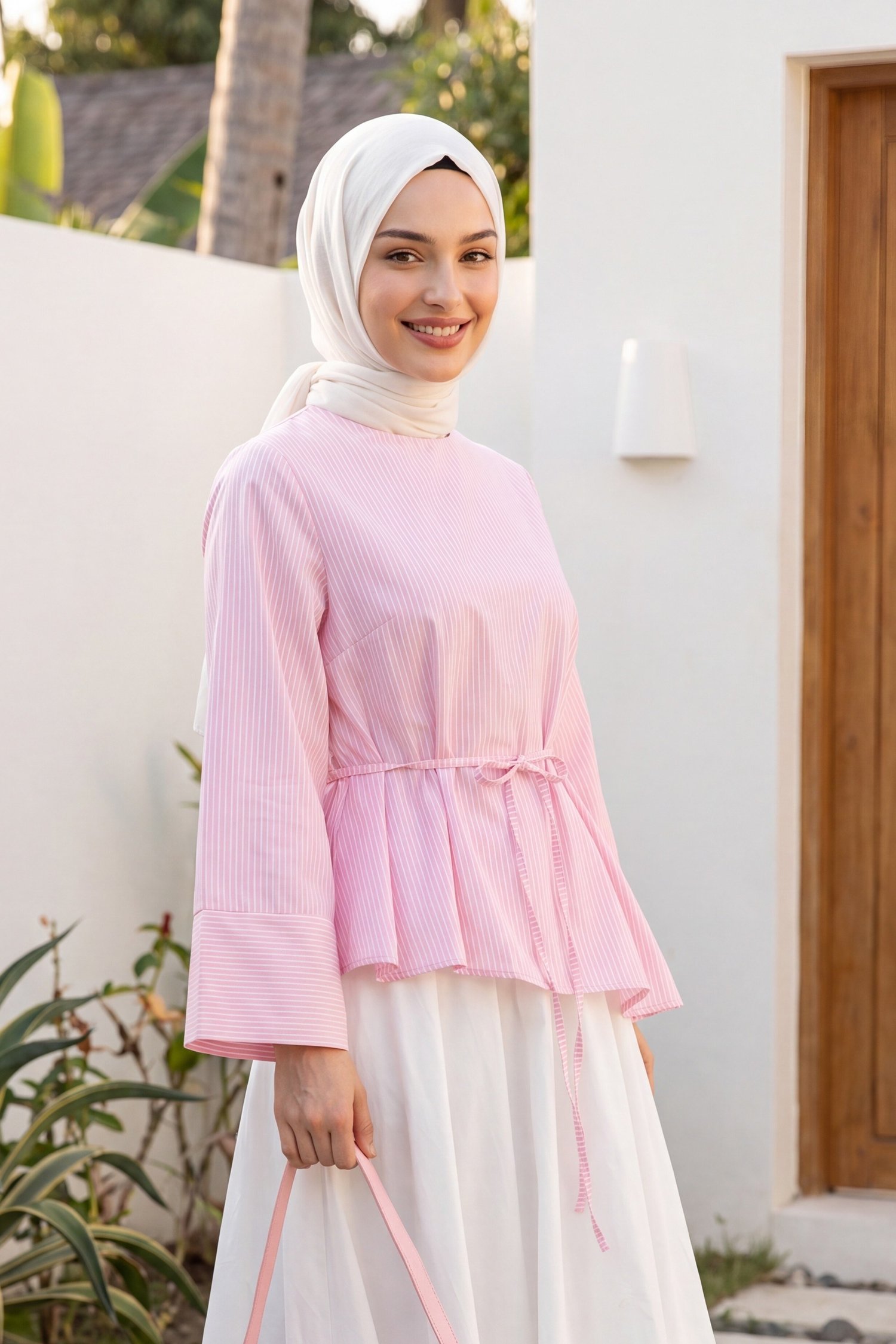 Asimetrik Kesim Beli Bağcıklı Çizgili Policoton Bluz -Pembe