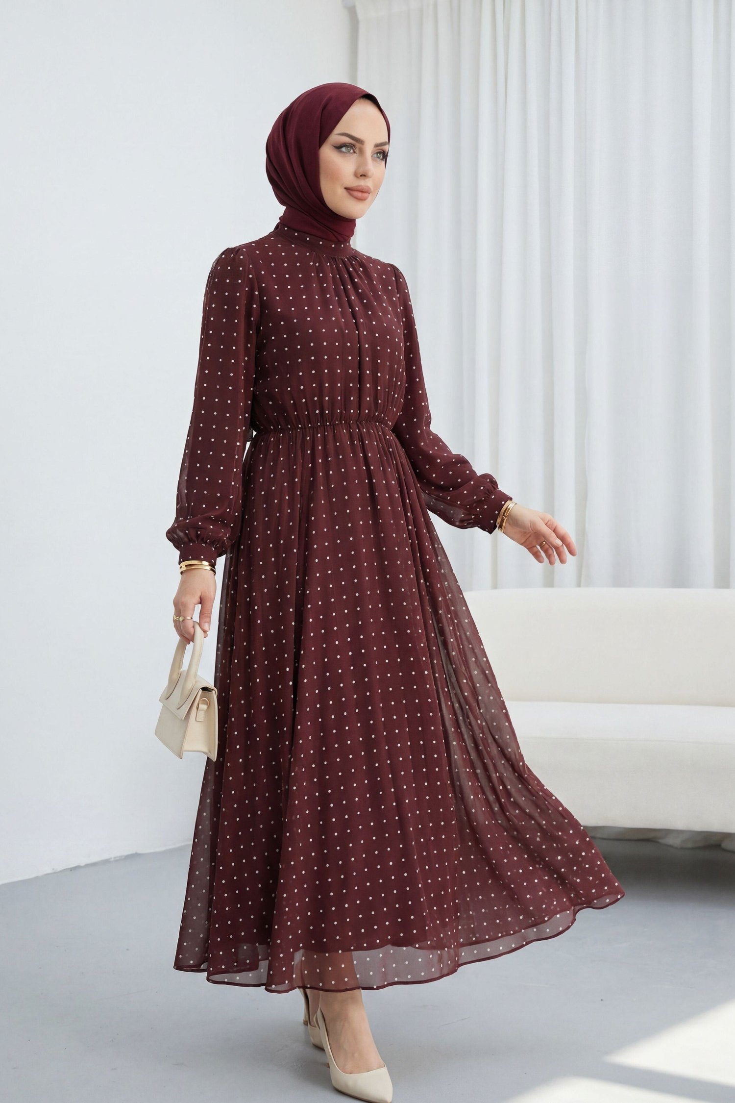 Astarlı Beli Lastikli Puantiye Desenli Uzun Şifon Elbise -Bordo