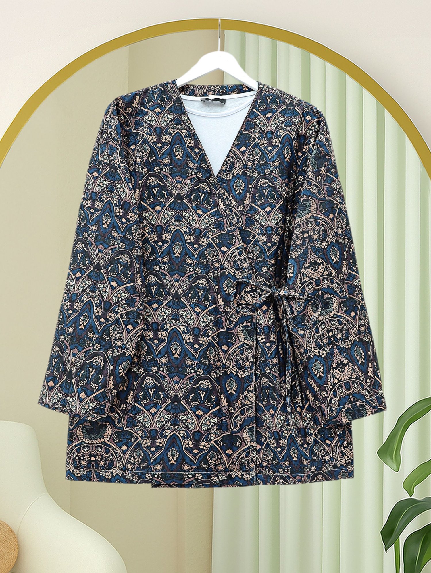 Beli Bağlamalı Cepli Desenli Astarlı Kapitone Kimono -Laci
