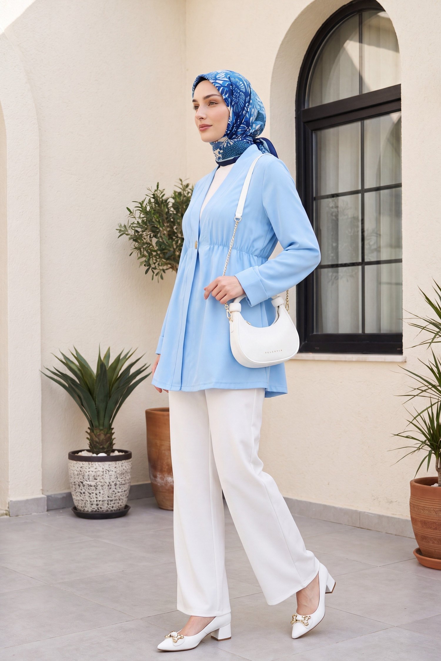 Beli Lastikli Kolu Katlamalı Tek Düğmeli Krep Kimono -Bebe Mavi