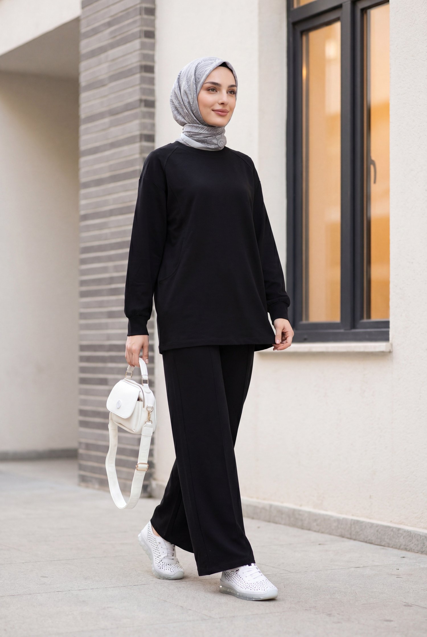 Bisiklet Yaka Oversize Cepli Pantolonlu Penye Takım -Siyah