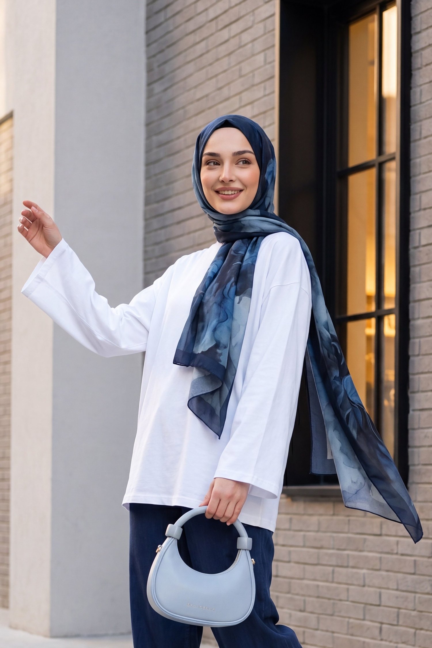 Bisiklet Yaka Uzun Kollu Oversize Penye Sweat -Beyaz