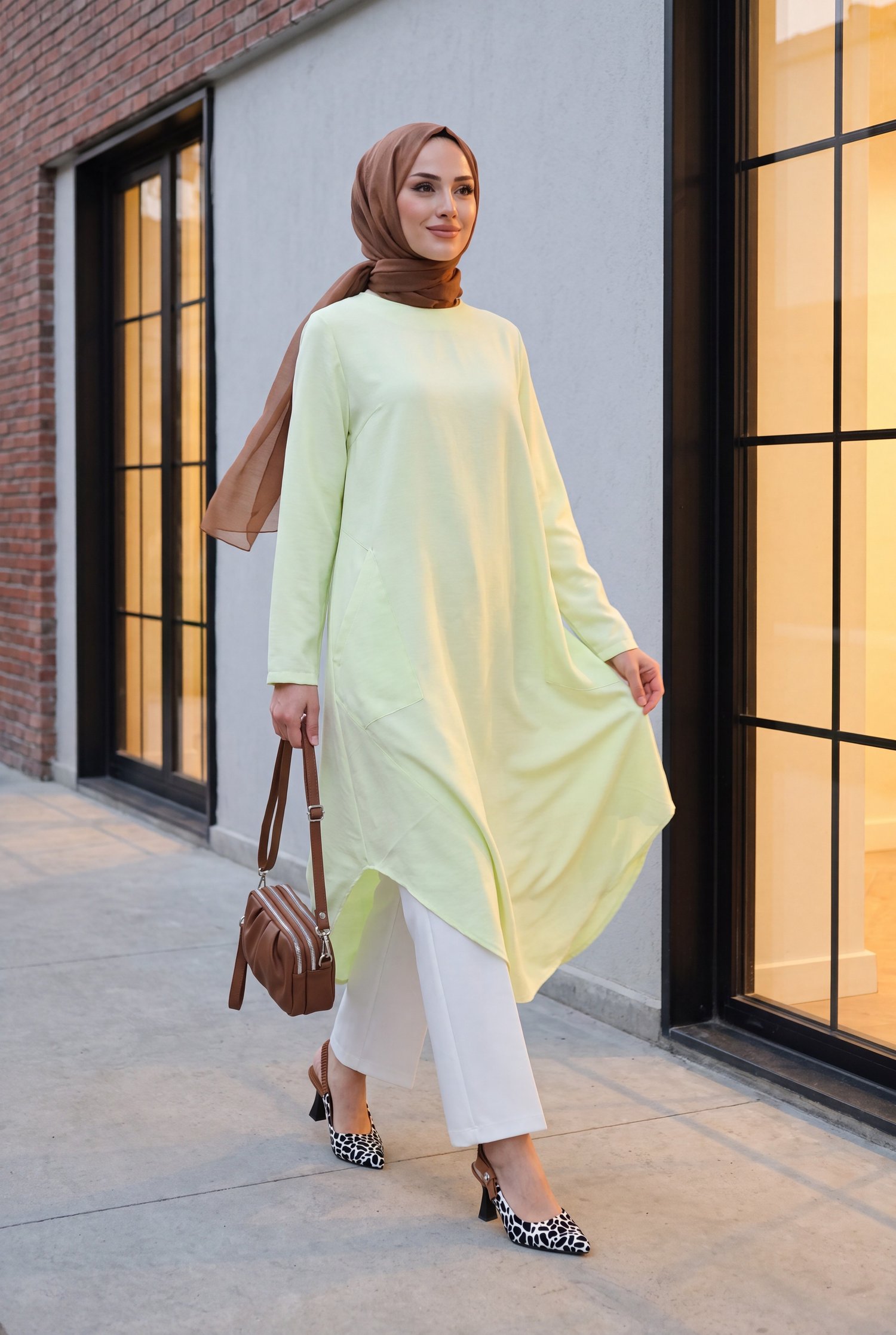 Cepli Yanları Yırtmaçlı Uzun Rayon Tunik  -Açık Sarı