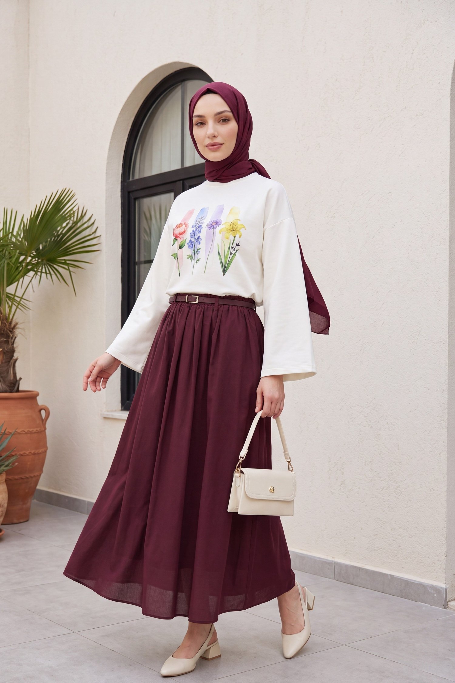Çiçek Baskılı Bisiklet Yaka Oversize 2 İplik Penye Sweatshirt -Ekru