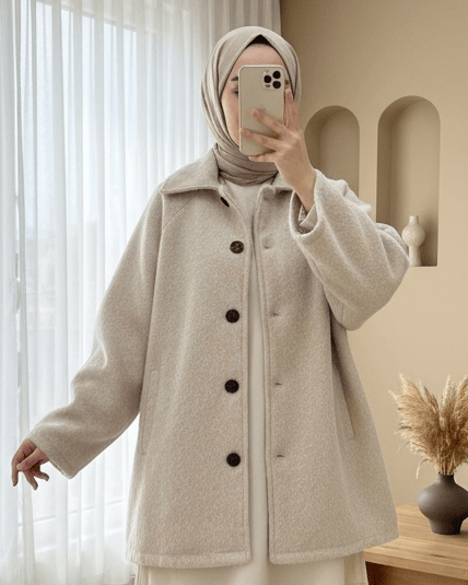 Çift Cepli Önü Düğmeli Astarlı Buklet Kaban -Bej