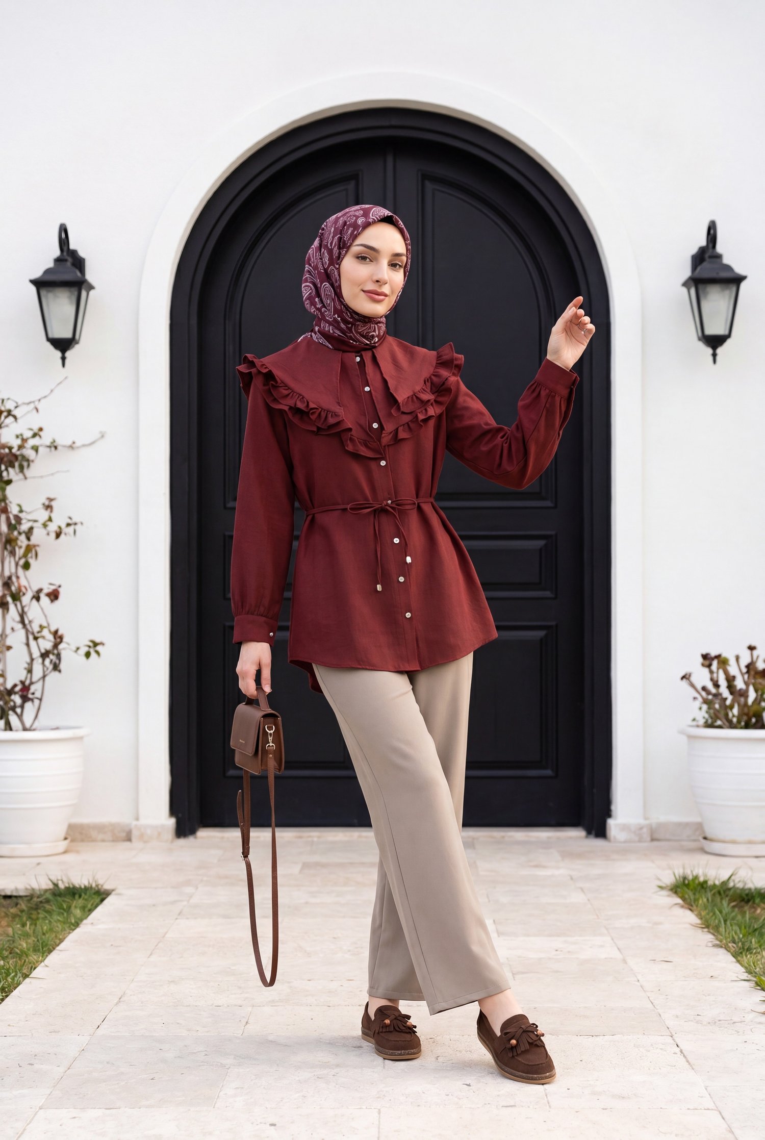 Duble Kumaş Beli Kuşaklı Bol Paça Pantolon   -Vizon