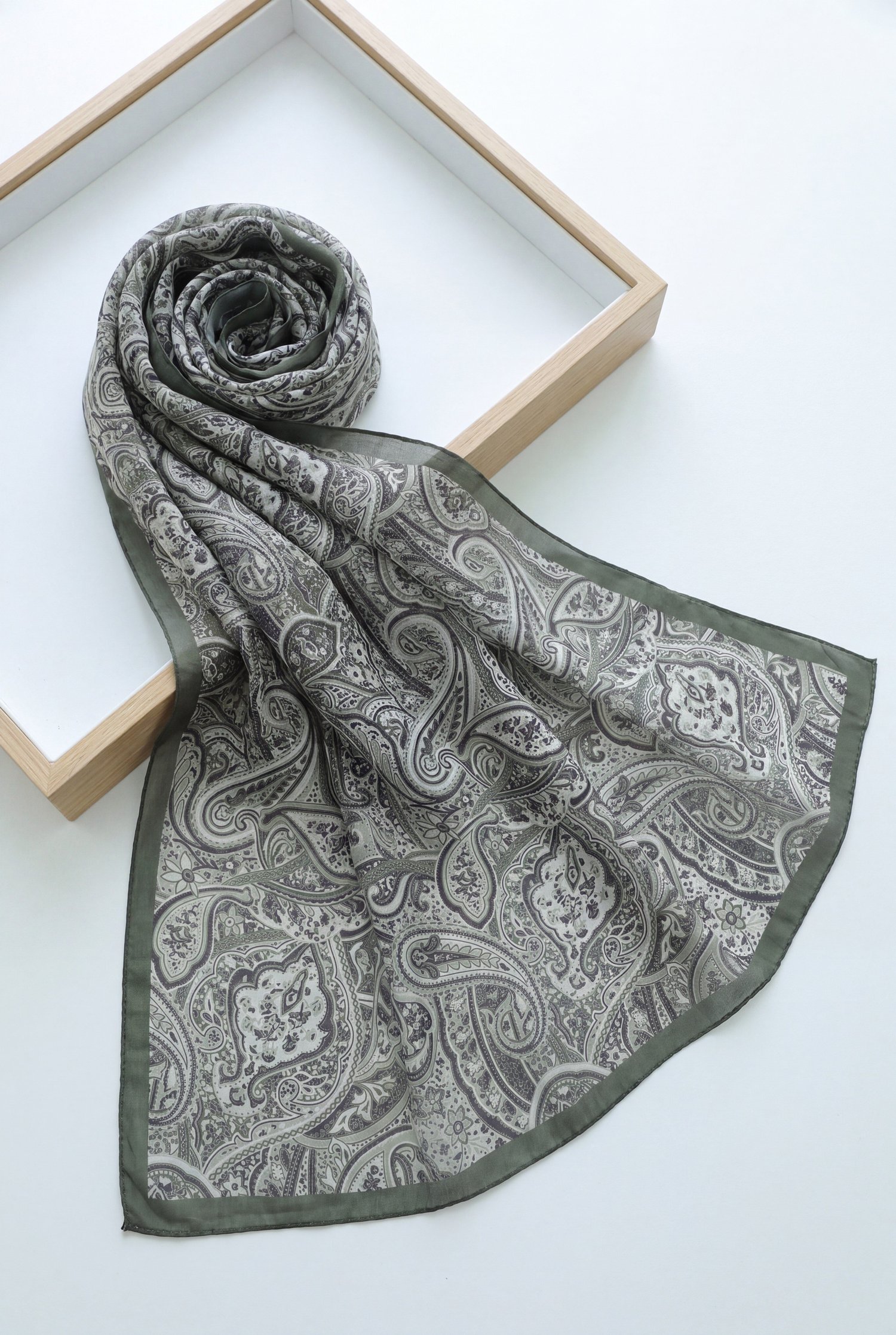Geleneksel Floral Desenli Coton Şal -Haki