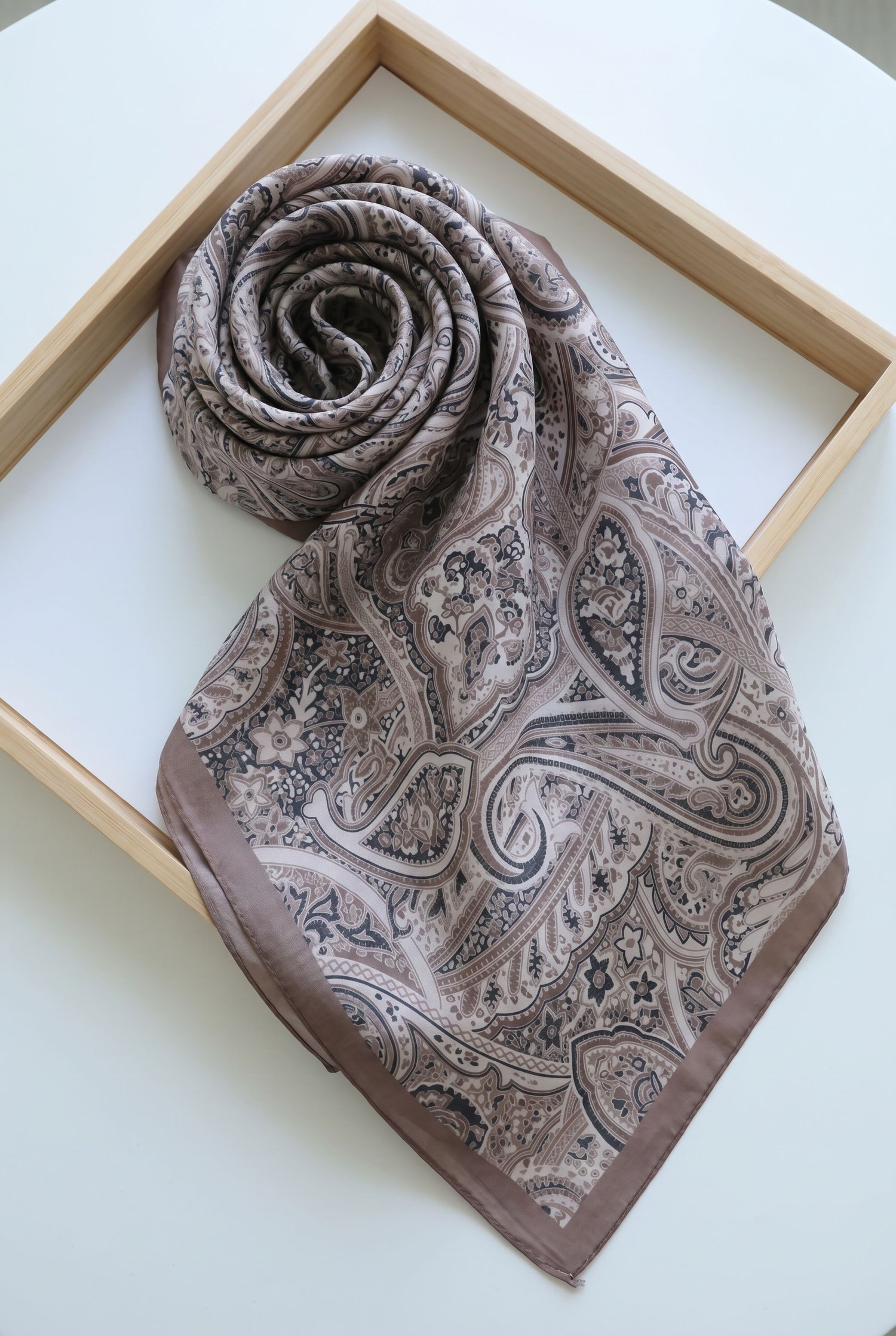 Geleneksel Floral Desenli Coton Şal -Vizon