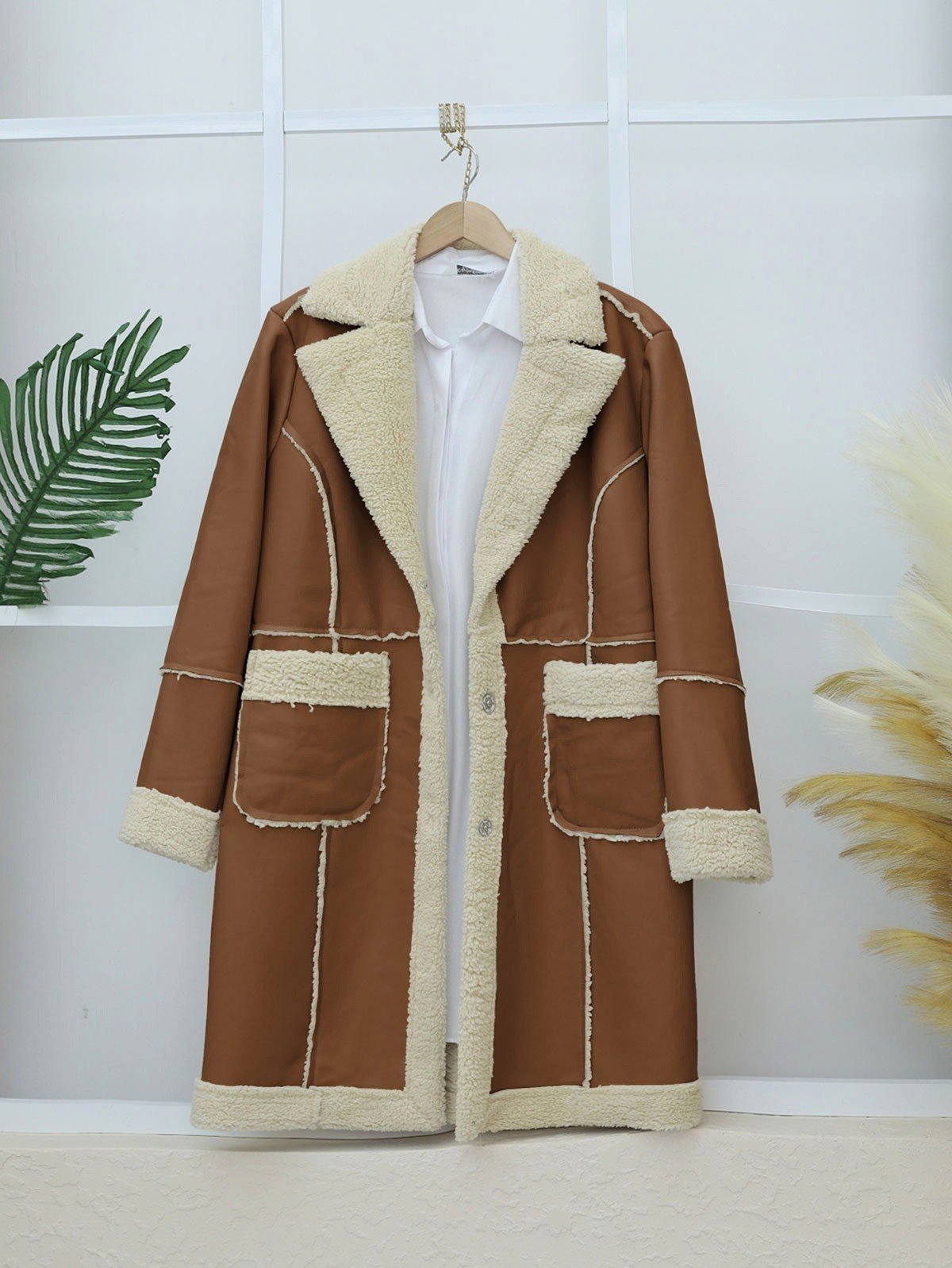 İçi Peluşlu Çıtçıtlı Cepli Deri Mont -Taba