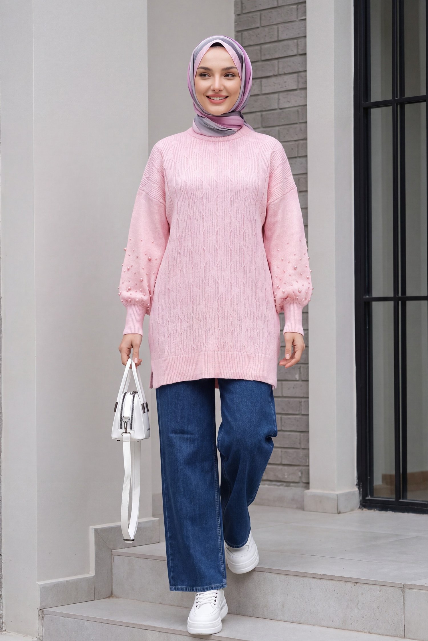 Kolları İnci Detaylı Desenli Salaş Triko Tunik  -Pembe