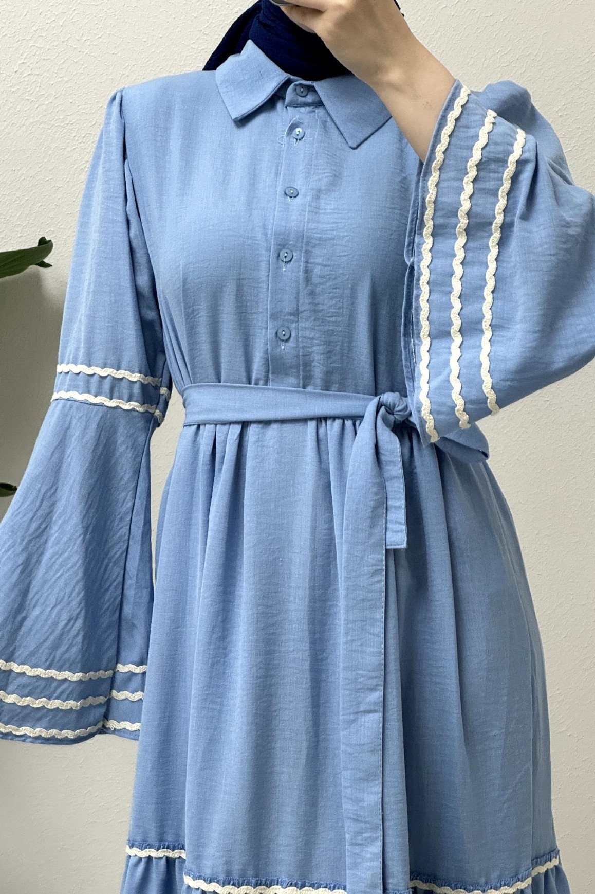 Kolları ve eteği süzene işlemeli Parçalı Elbise    -Bebe Mavi
