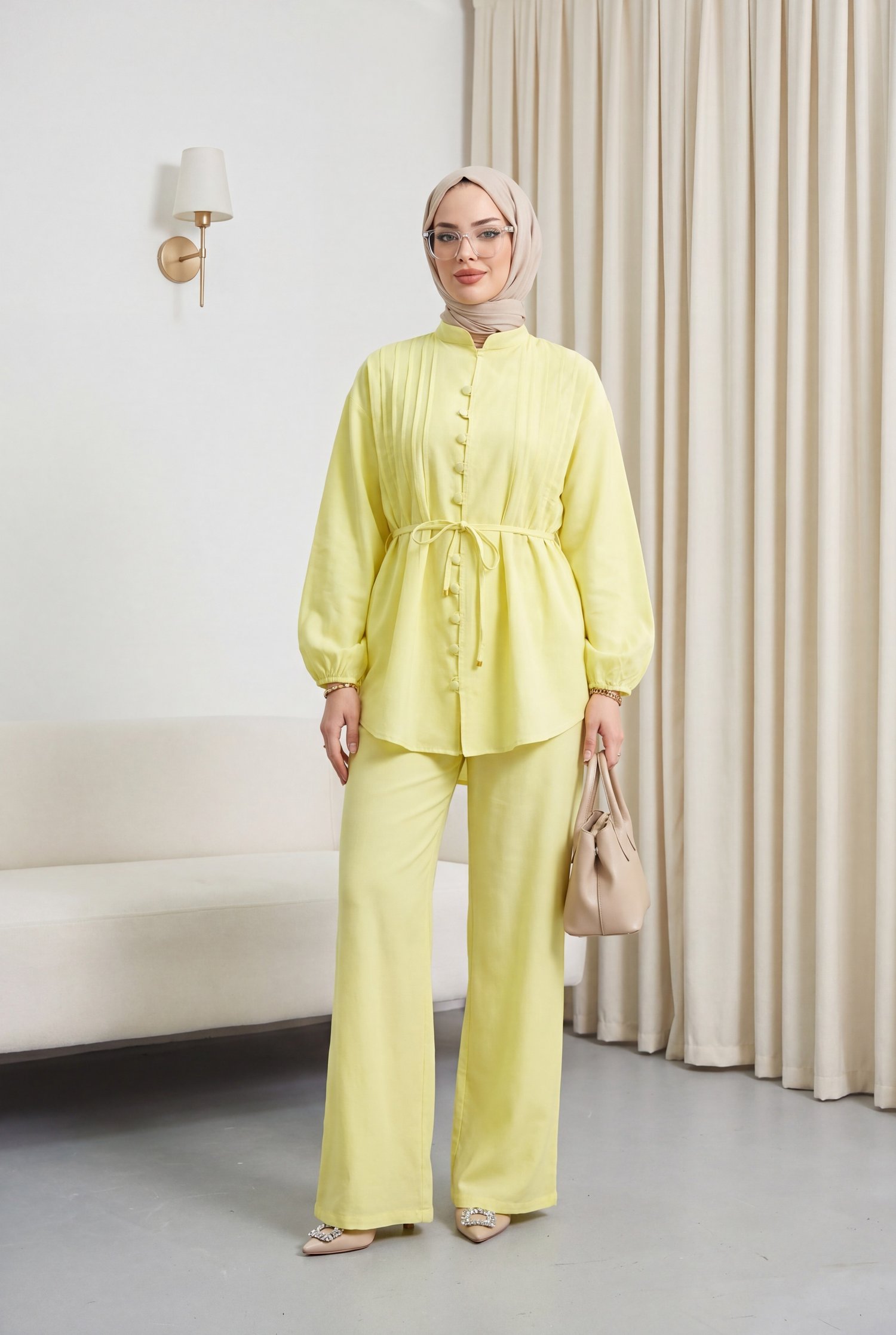 Kolu Bağcıklı Düğmeli V Yaka Tunik Pantolon Takım -Sarı