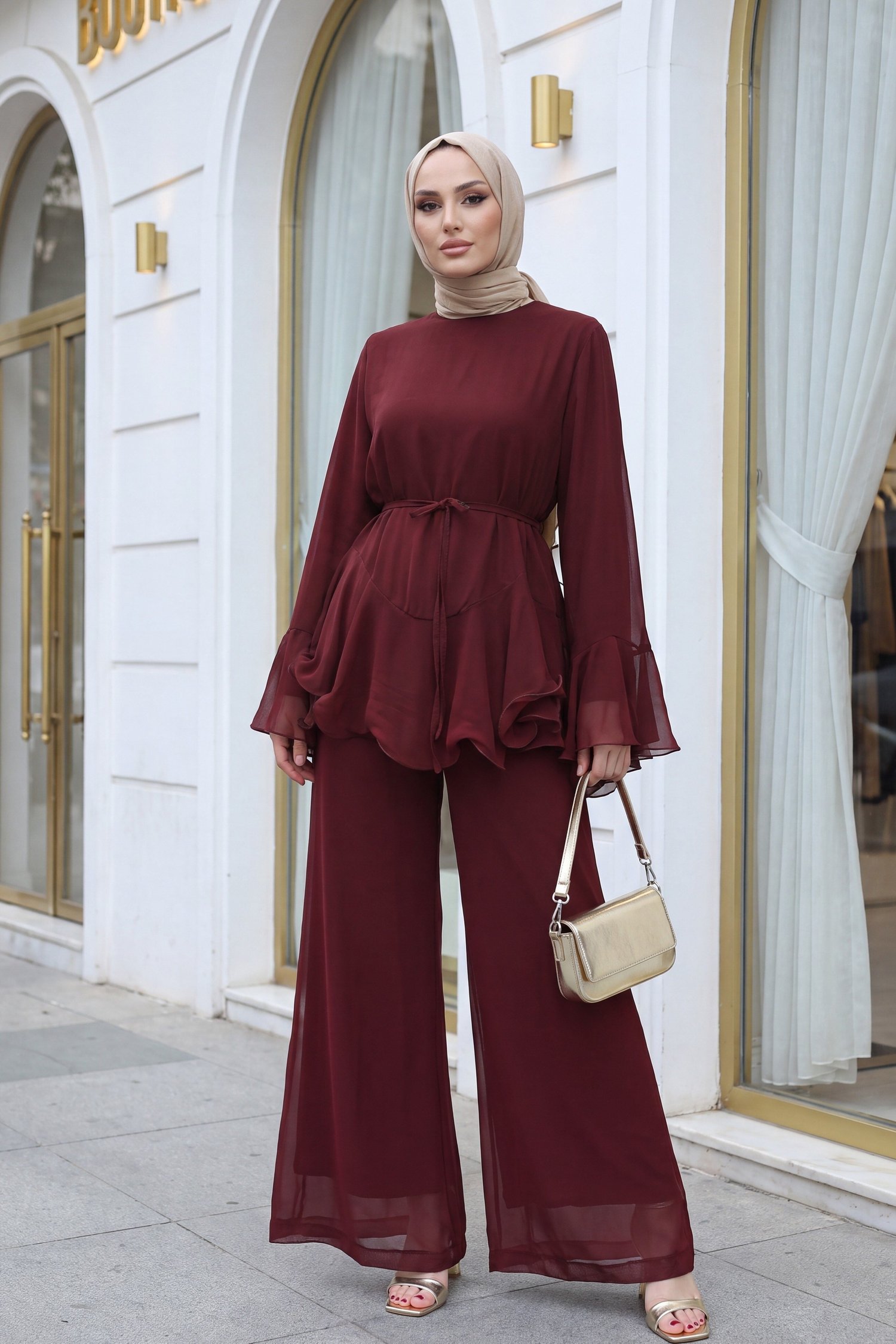 Kolu Ve Beli Volanlı Kemerli Astarlı Pantolonlu Şifon Takım -Bordo