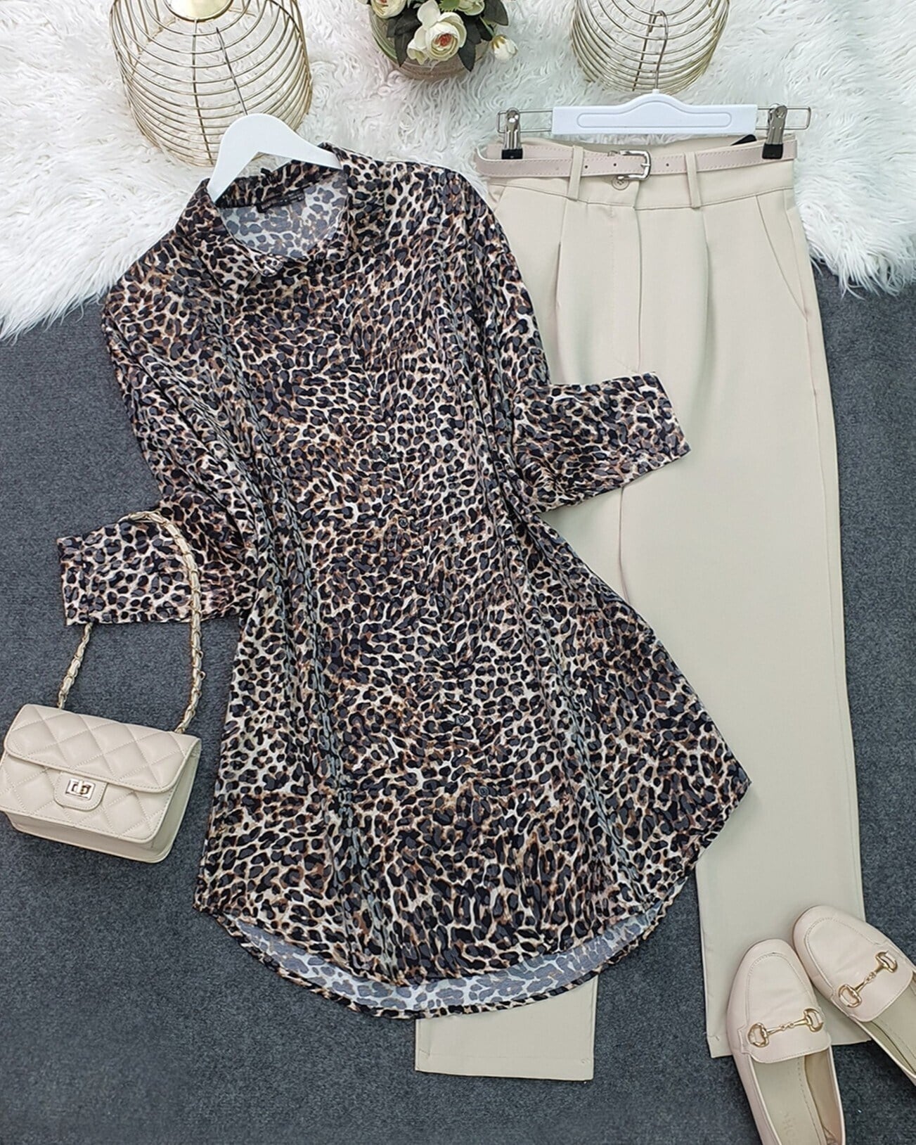 Leopar Desen Düğmeli Oval Kesim Gömlek -Leopar