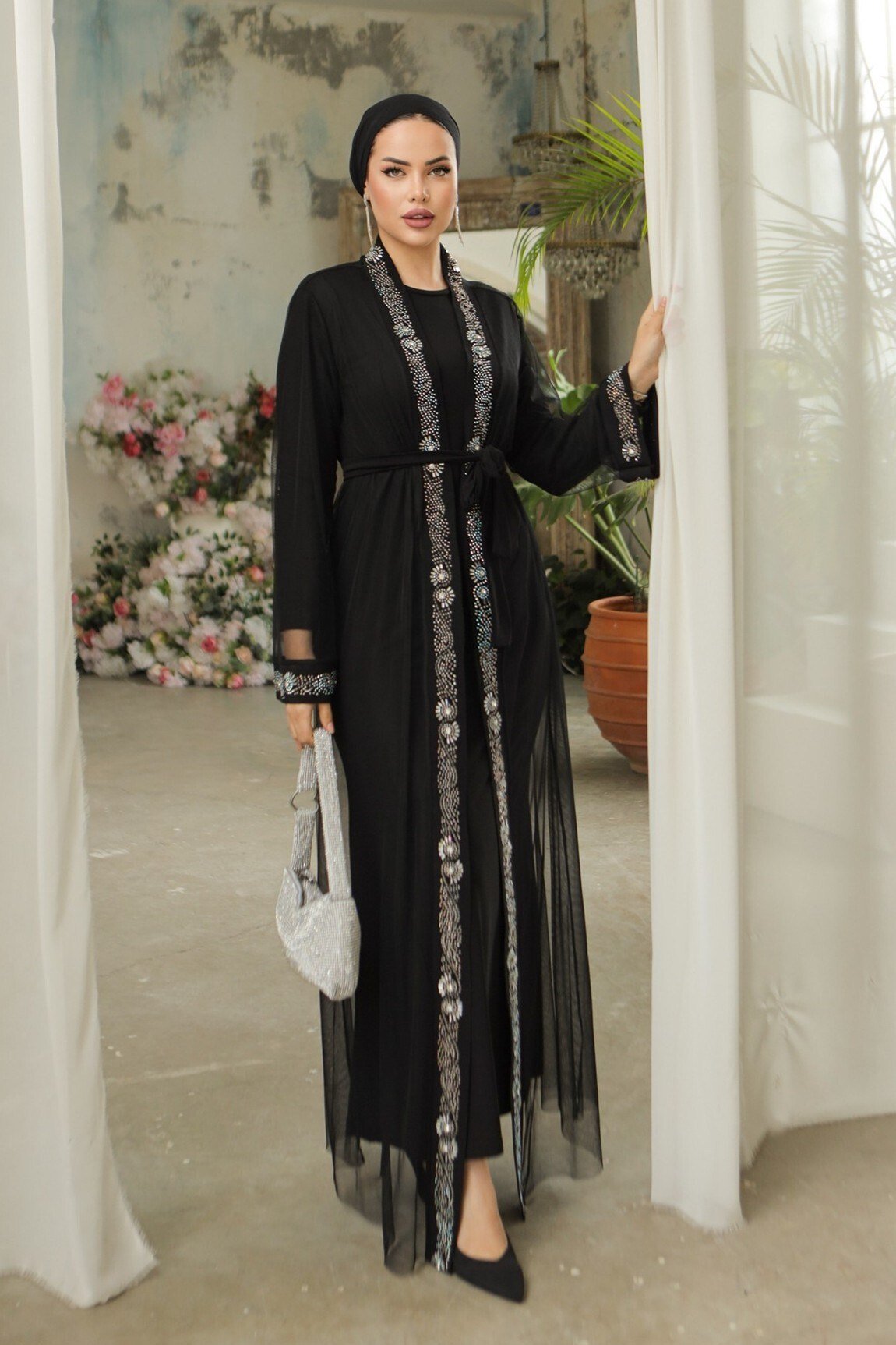 Manşetleri Taş İşlemeli Kemerli İkili Abaya Takım -Siyah