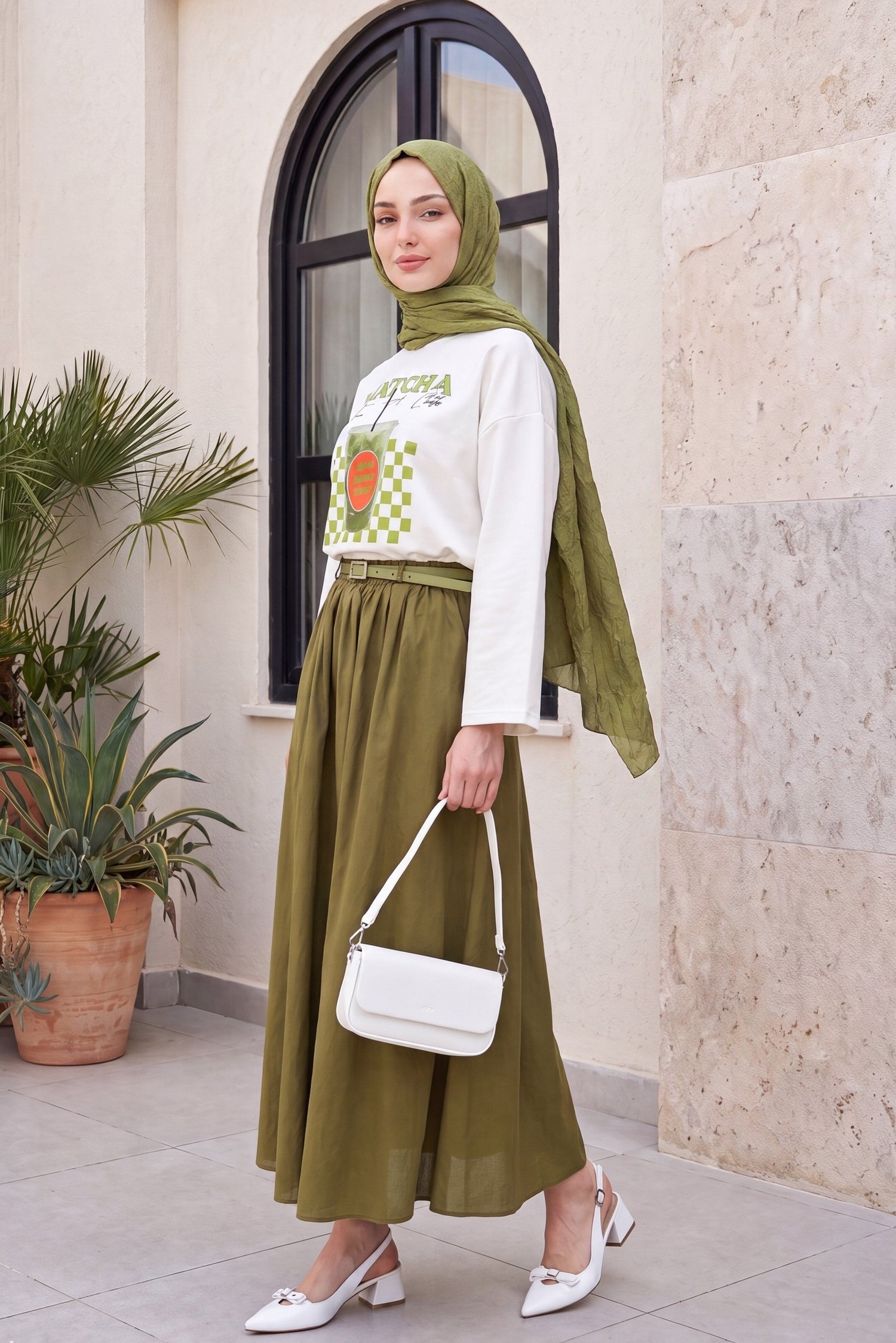 Matcha Baskılı Bisiklet Yaka Oversize 2 İplik Penye Sweatshirt -Ekru