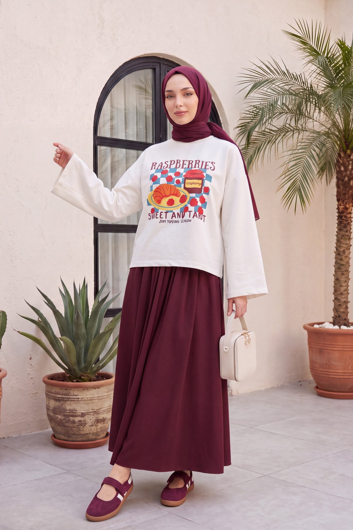 Meyve Baskılı Bisiklet Yaka Oversize 2 İplik Penye Sweatshirt -Bordo