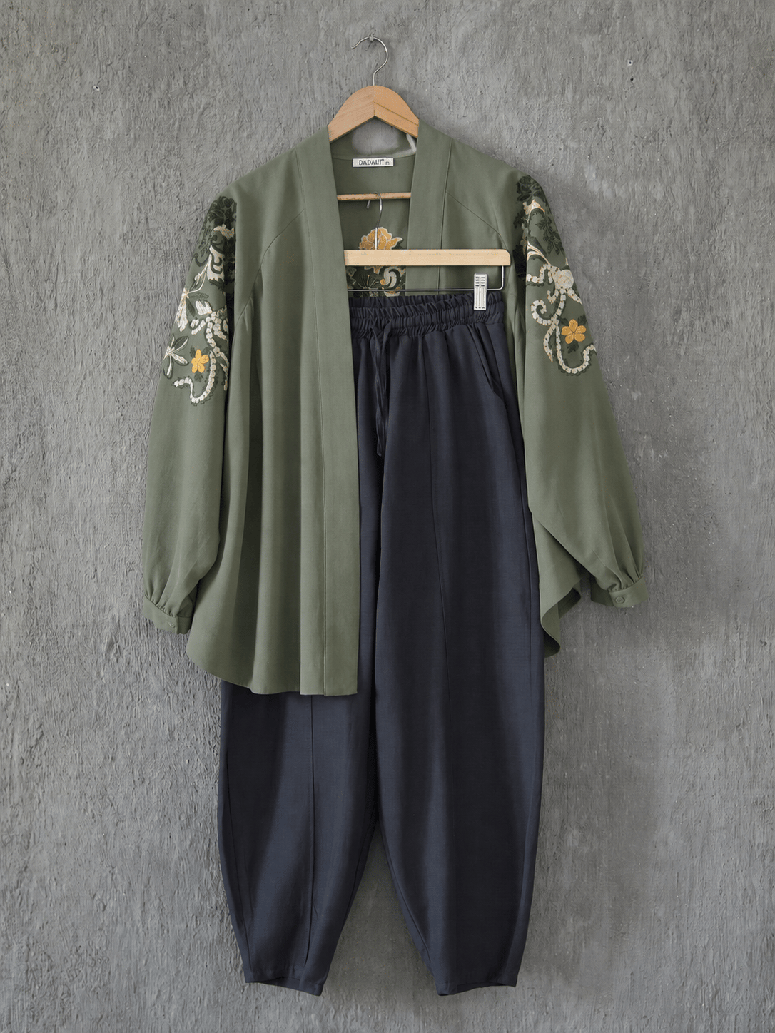 Nakış Desenli Keten Bohem Kimono- Zeytin Yeşili