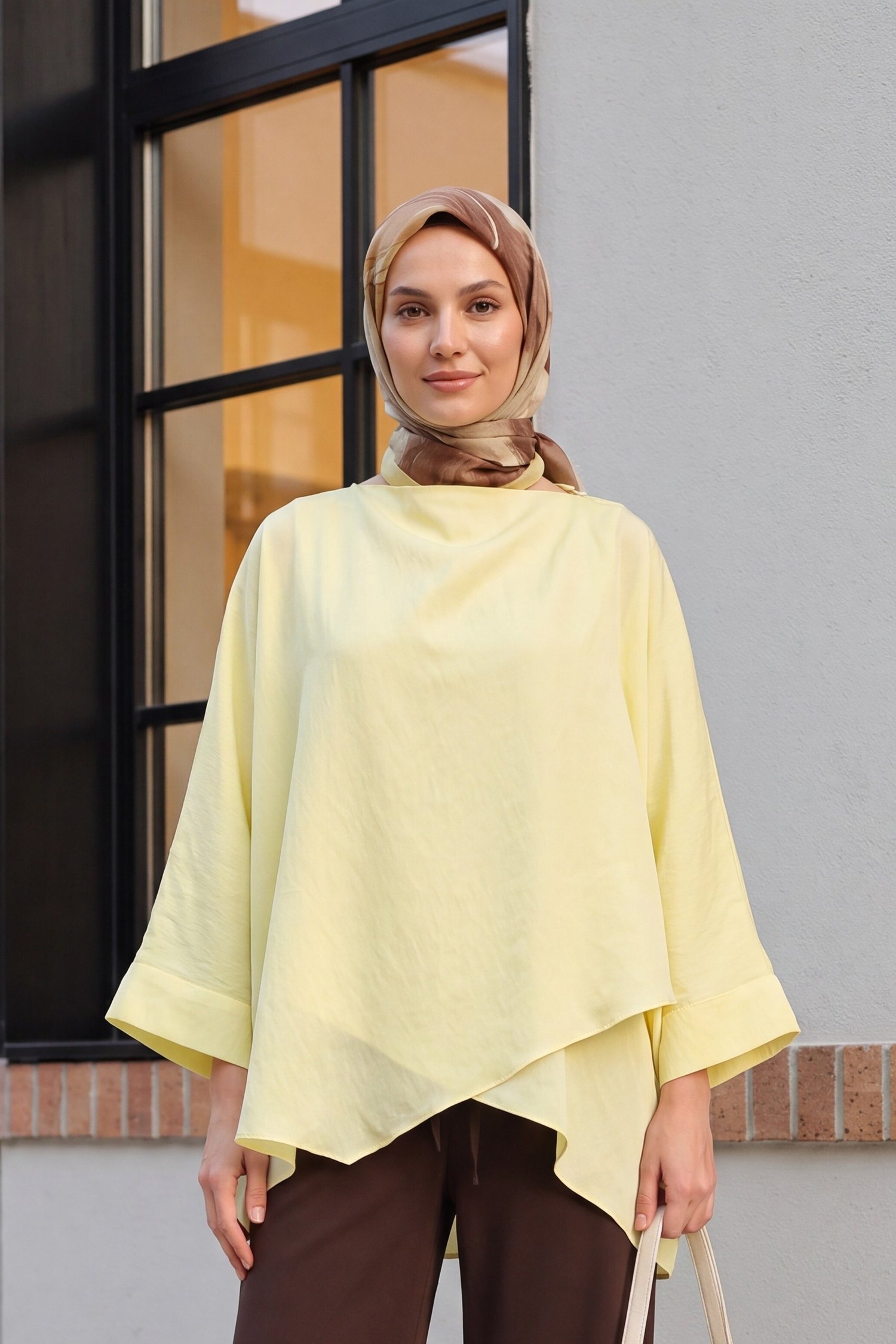 Omuzu Düğmeli Yarasa Kol Modal Kimono Panço -Sarı